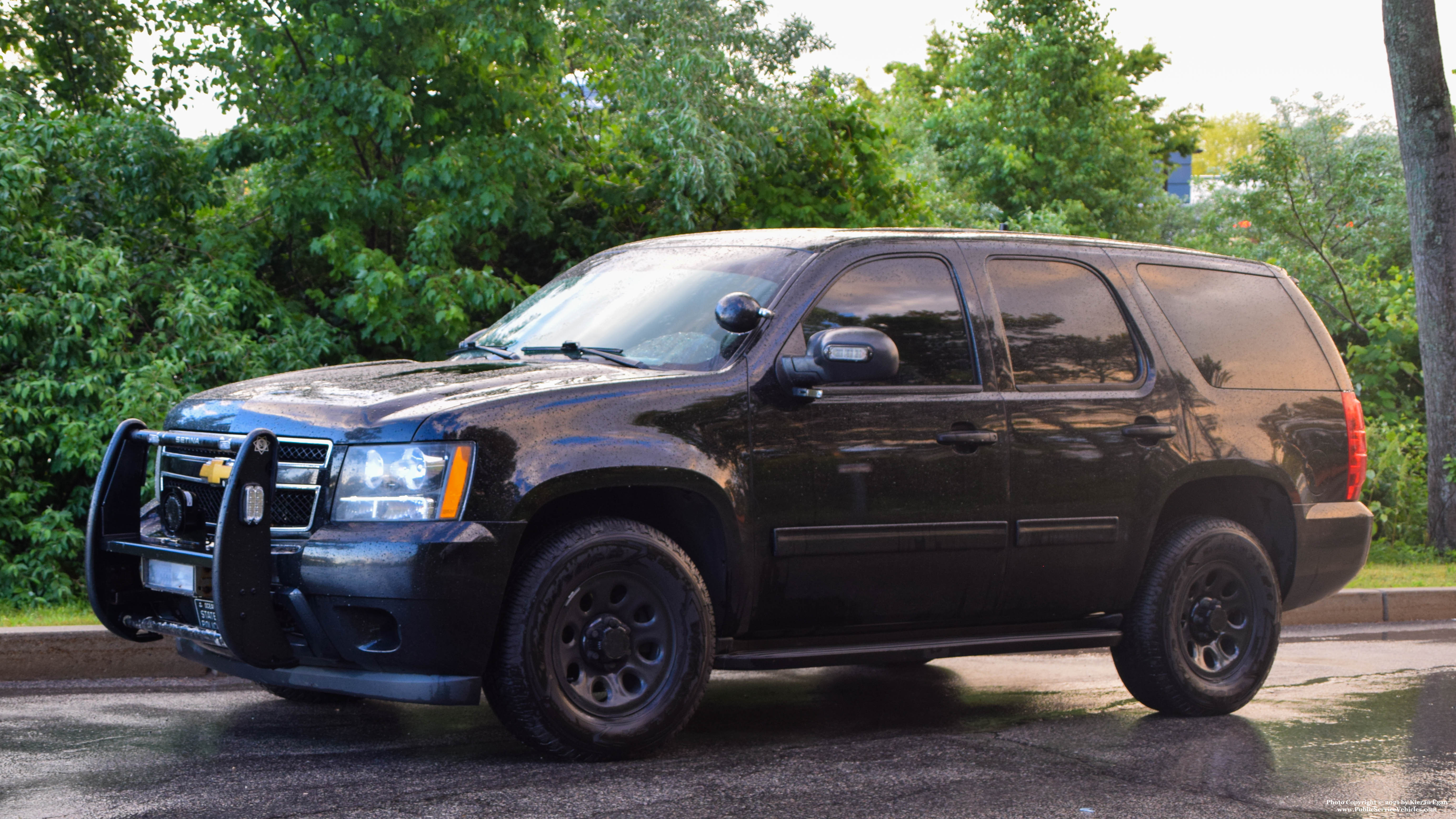 A photo  of Rhode Island State Police
            Cruiser 185, a 2013 Chevrolet Tahoe             taken by Kieran Egan