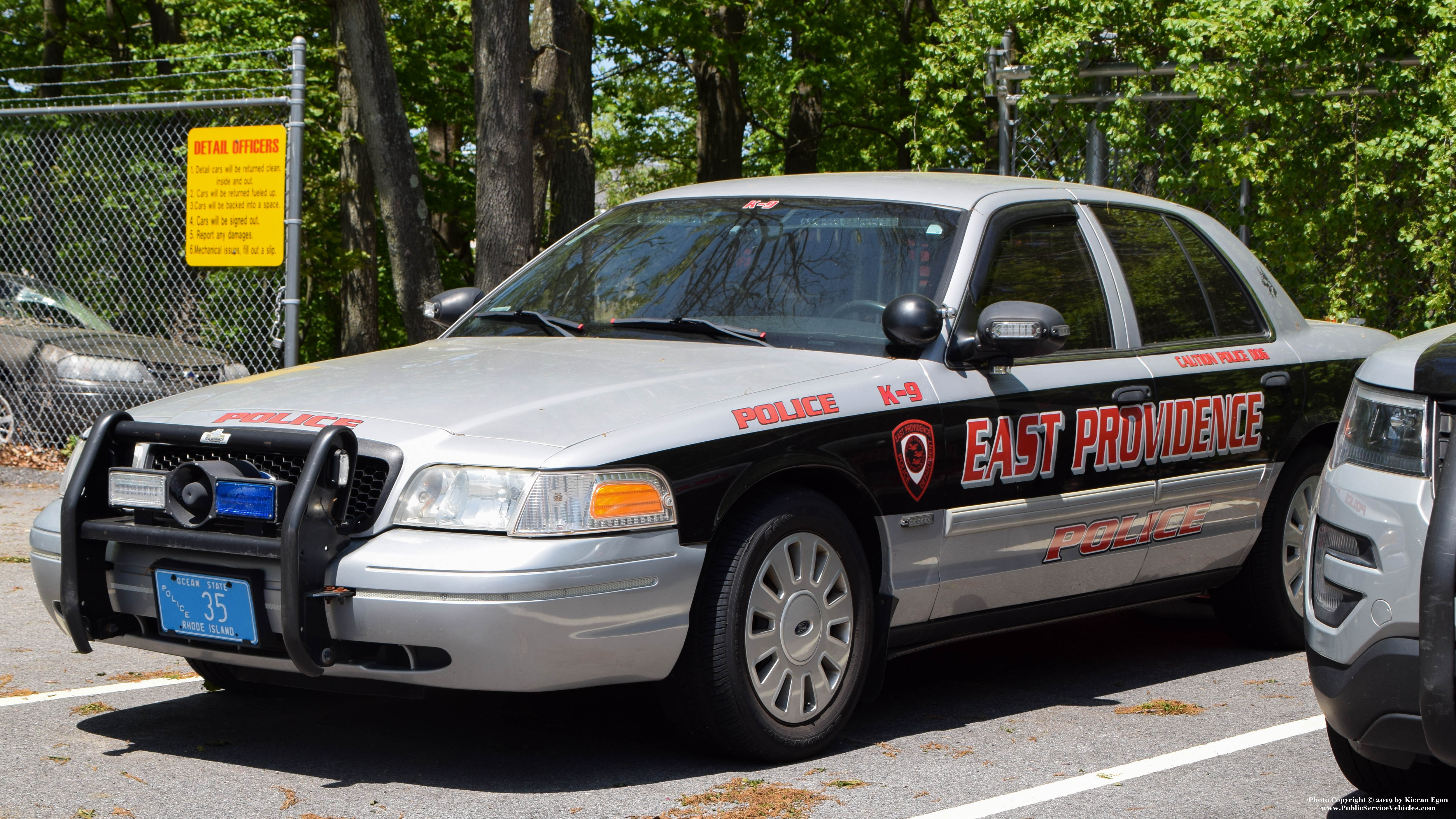 A photo  of East Providence Police
            Spare K-9 Unit, a 2011 Ford Crown Victoria Police Interceptor             taken by Kieran Egan