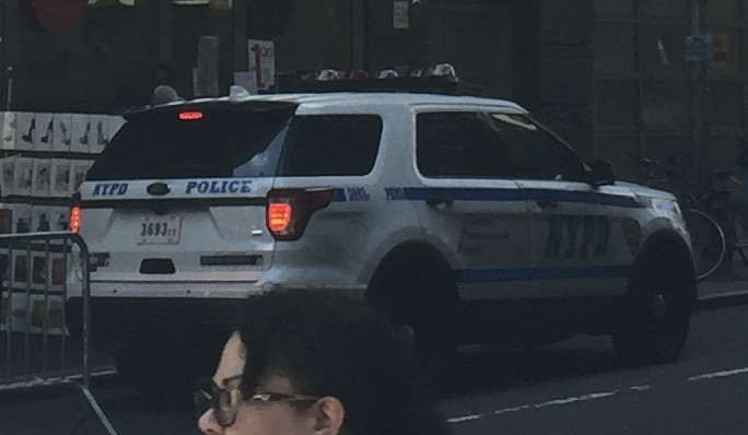 A photo  of New York Police Department
            Cruiser 3693, a 2016-2019 Ford Police Interceptor Utility             taken by @riemergencyvehicles