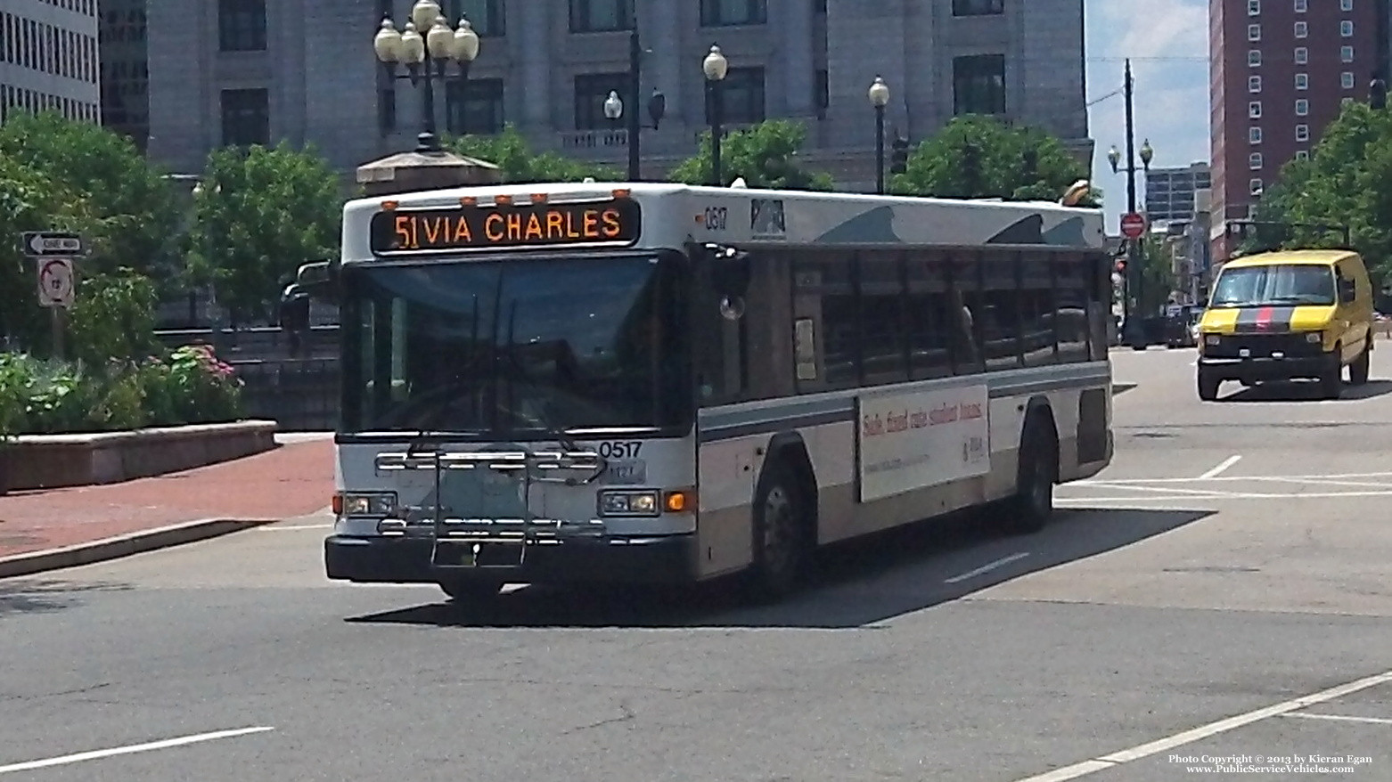 A photo  of Rhode Island Public Transit Authority
            Bus 0517, a 2005 Gillig Low Floor             taken by Kieran Egan