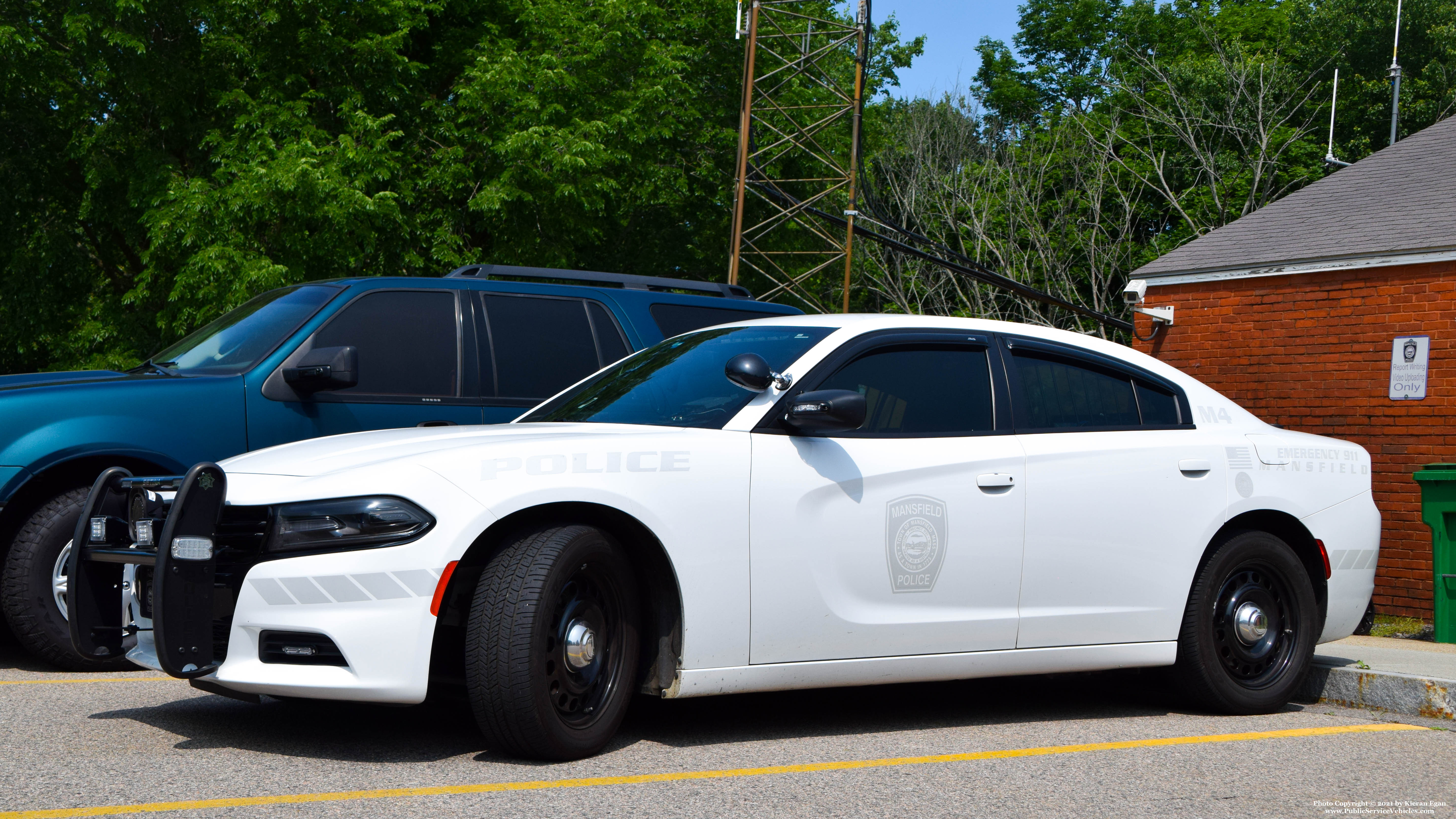 A photo  of Mansfield Police
            M4, a 2017 Dodge Charger             taken by Kieran Egan
