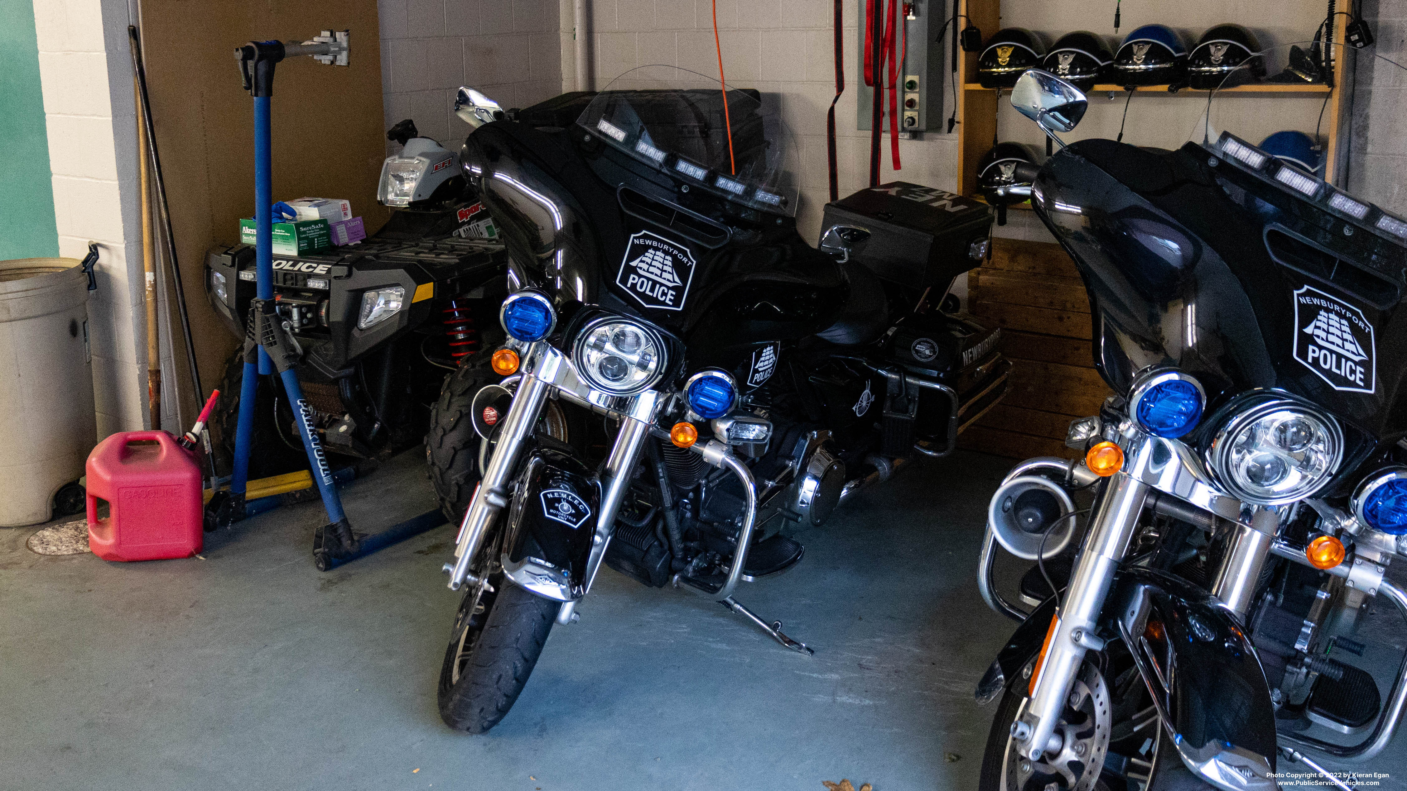 A photo  of Newburyport Police
            Motorcycle 7, a 2010-2020 Harley Davidson Electra Glide             taken by Kieran Egan