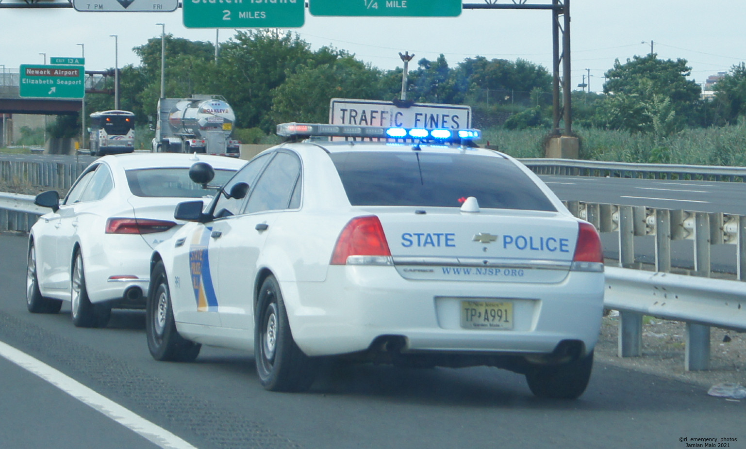 A photo  of New Jersey State Police
            Cruiser 991, a 2011-2017 Chevrolet Caprice             taken by Jamian Malo