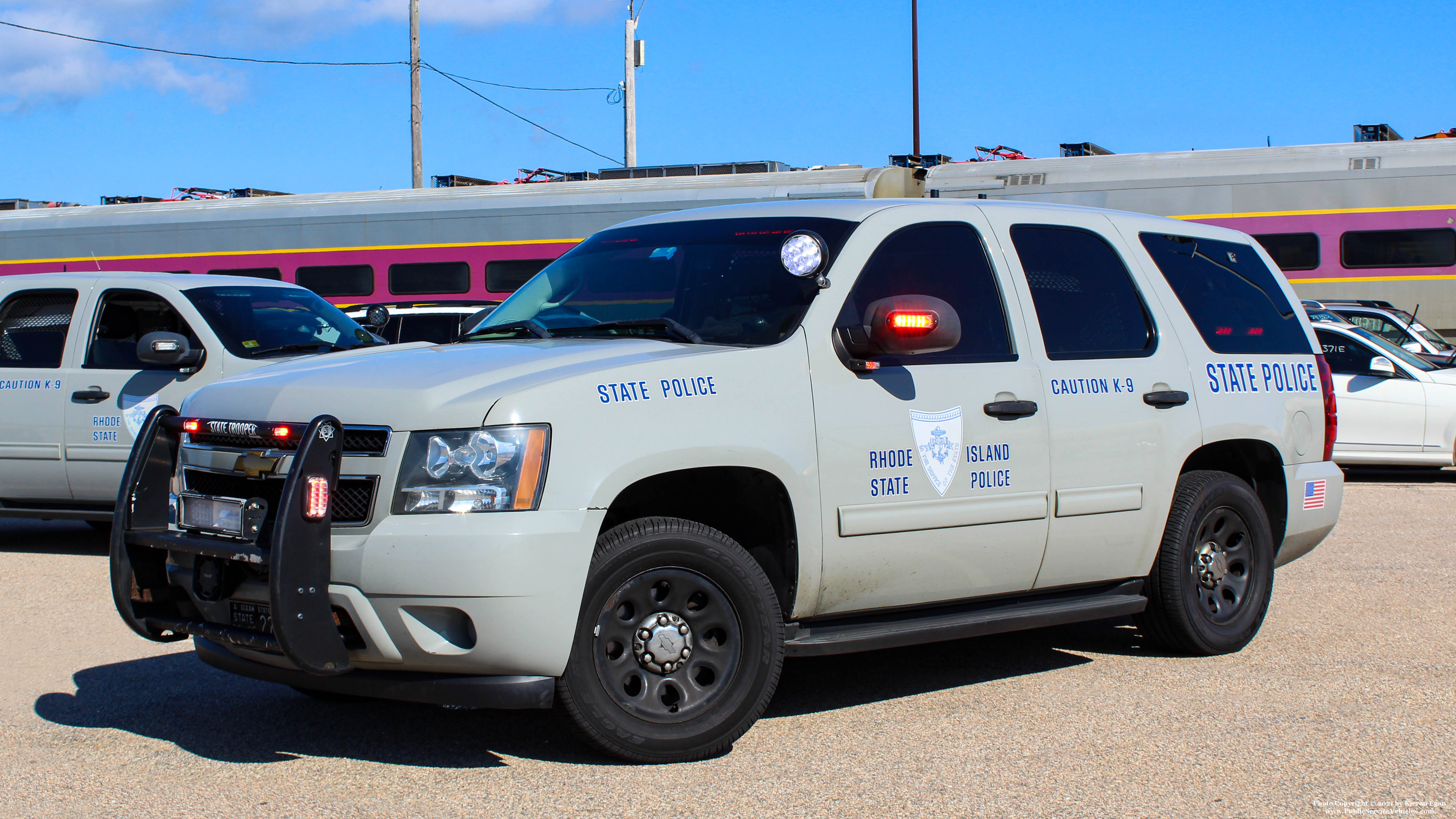 A photo  of Rhode Island State Police
            Cruiser 221, a 2013 Chevrolet Tahoe             taken by Kieran Egan