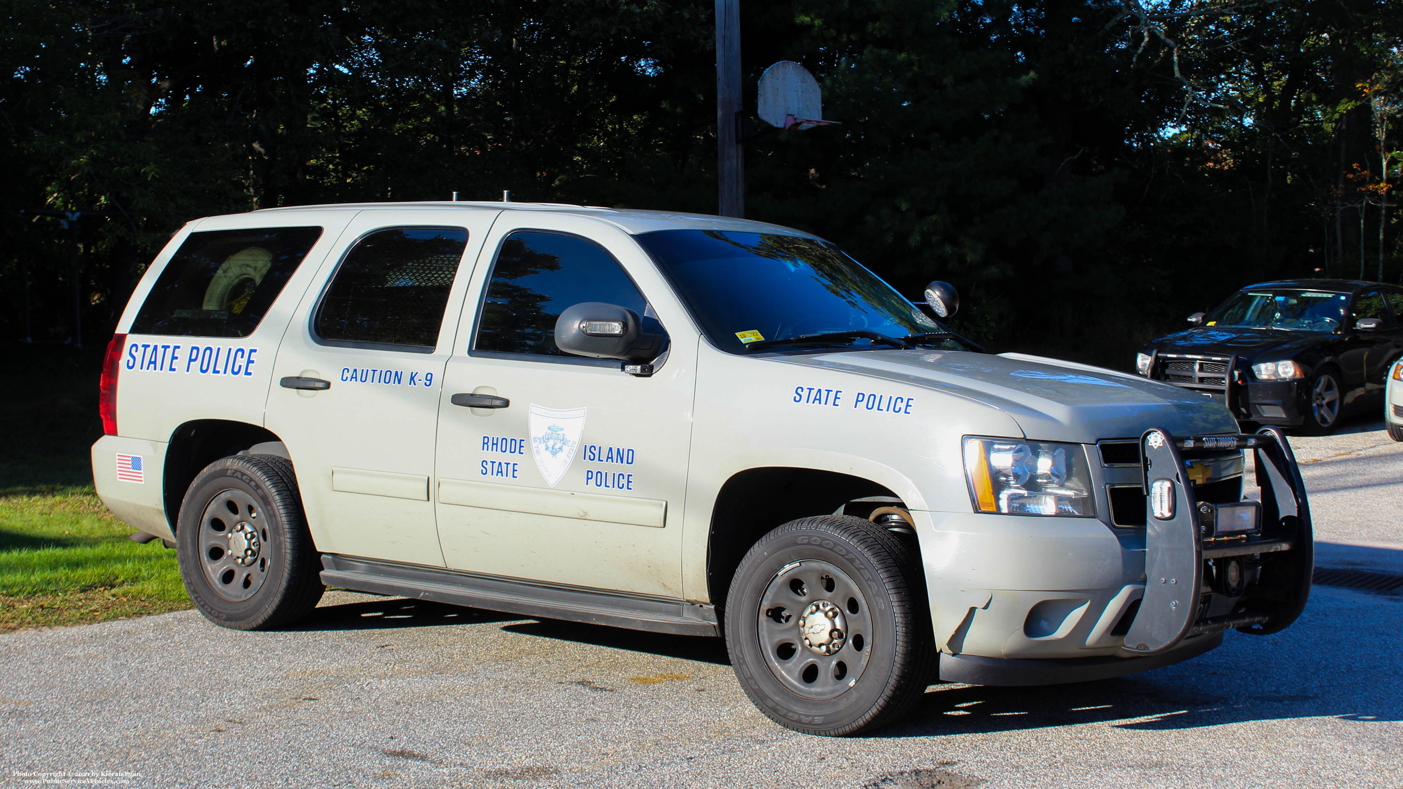 A photo  of Rhode Island State Police
            Cruiser 221, a 2013 Chevrolet Tahoe             taken by Kieran Egan