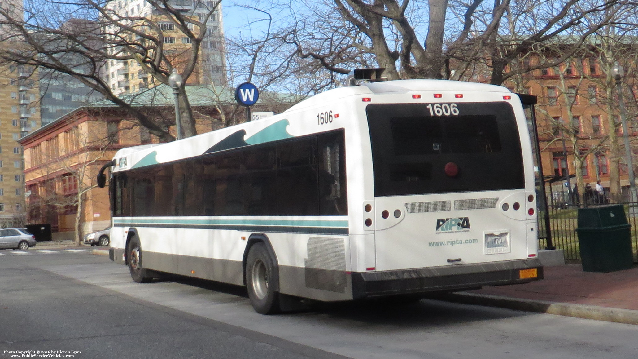 A photo  of Rhode Island Public Transit Authority
            Bus 1606, a 2016 Gillig BRT             taken by Kieran Egan