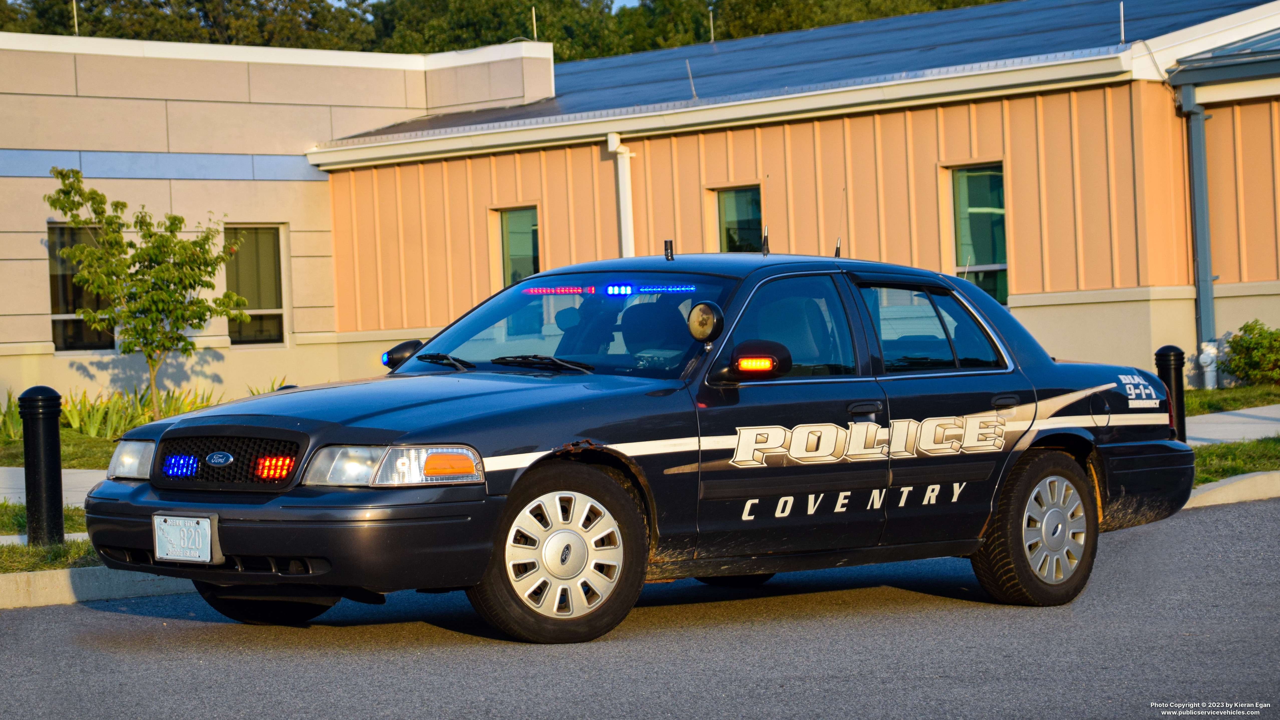 A photo  of Coventry Police
            Cruiser 820, a 2011 Ford Crown Victoria Police Interceptor             taken by Kieran Egan