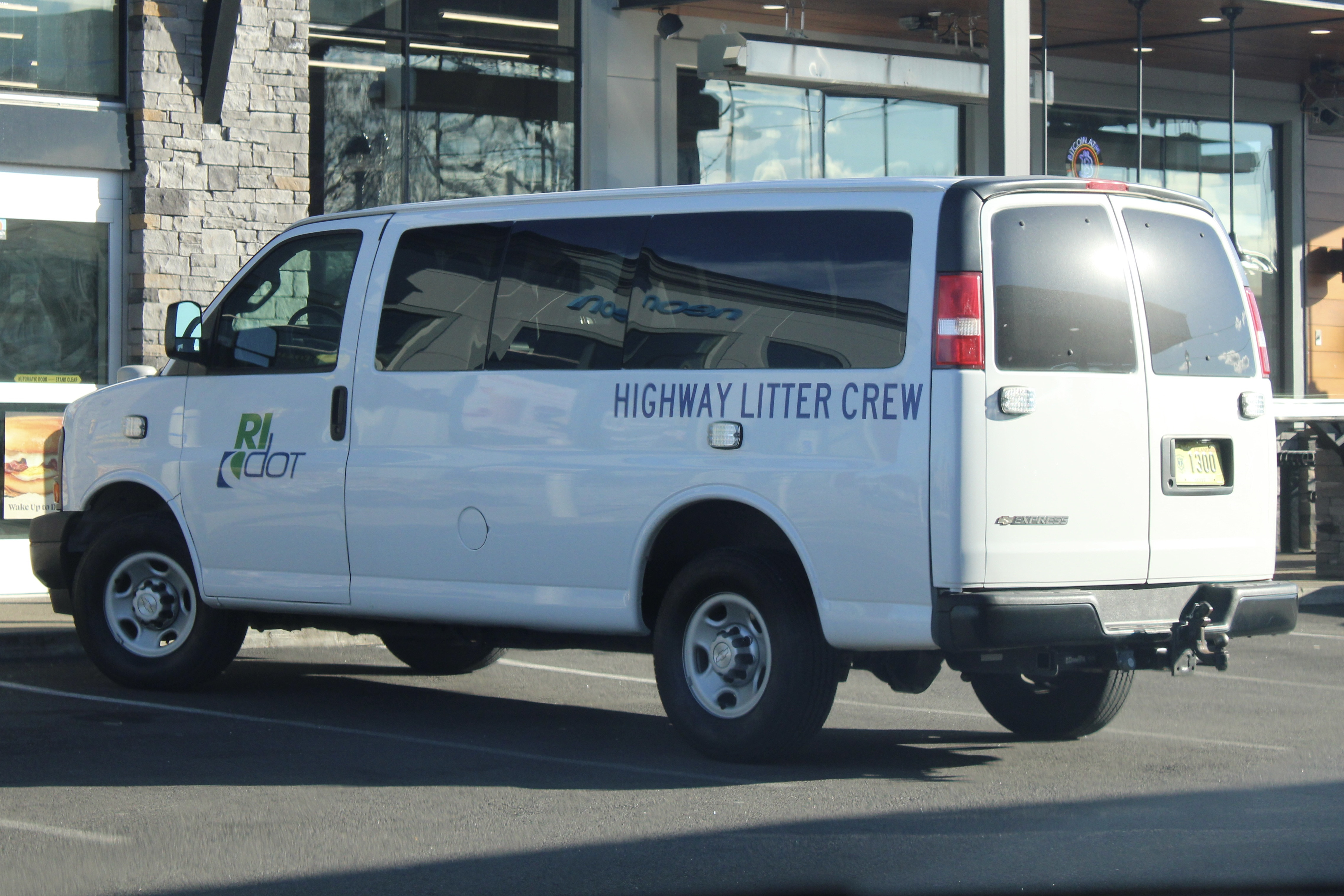 A photo  of Rhode Island Department of Transportation
            Van 1300, a 2010-2020 Chevrolet Express             taken by @riemergencyvehicles