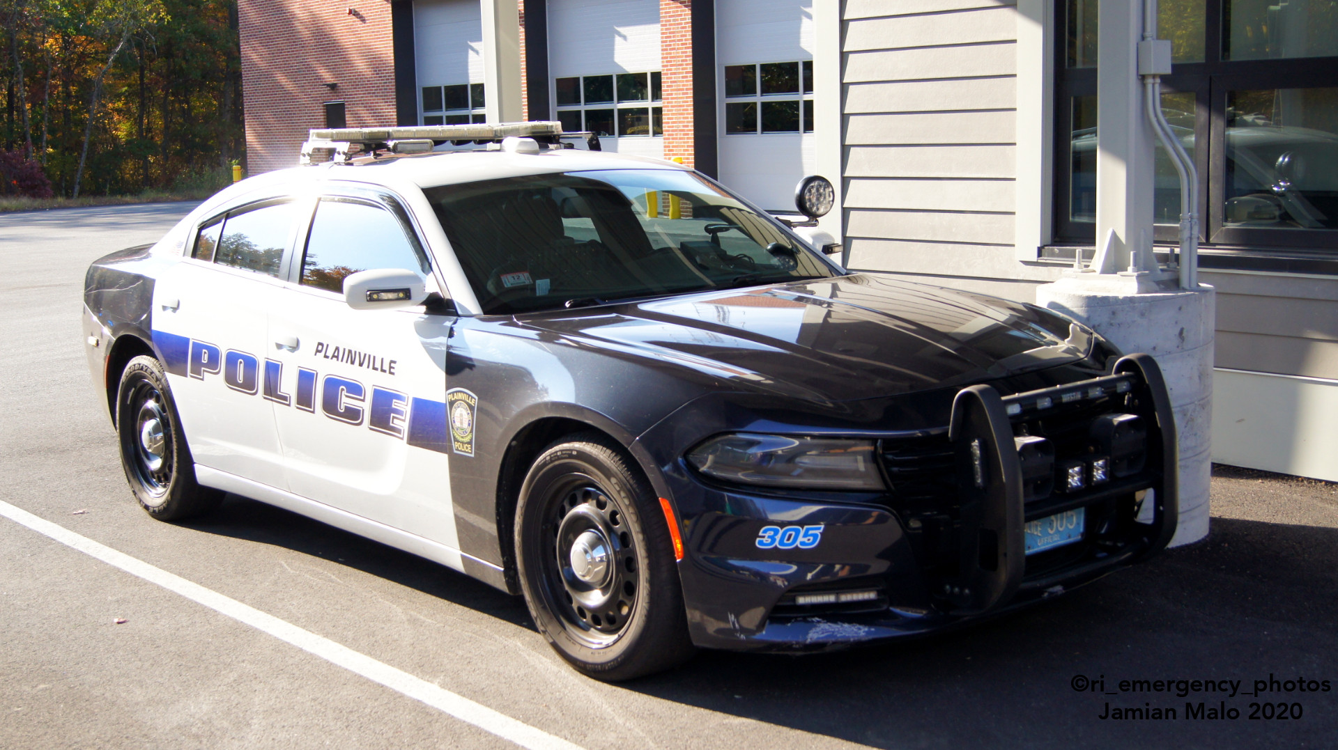 A photo  of Plainville Police
            Cruiser 305, a 2016 Dodge Charger             taken by Jamian Malo