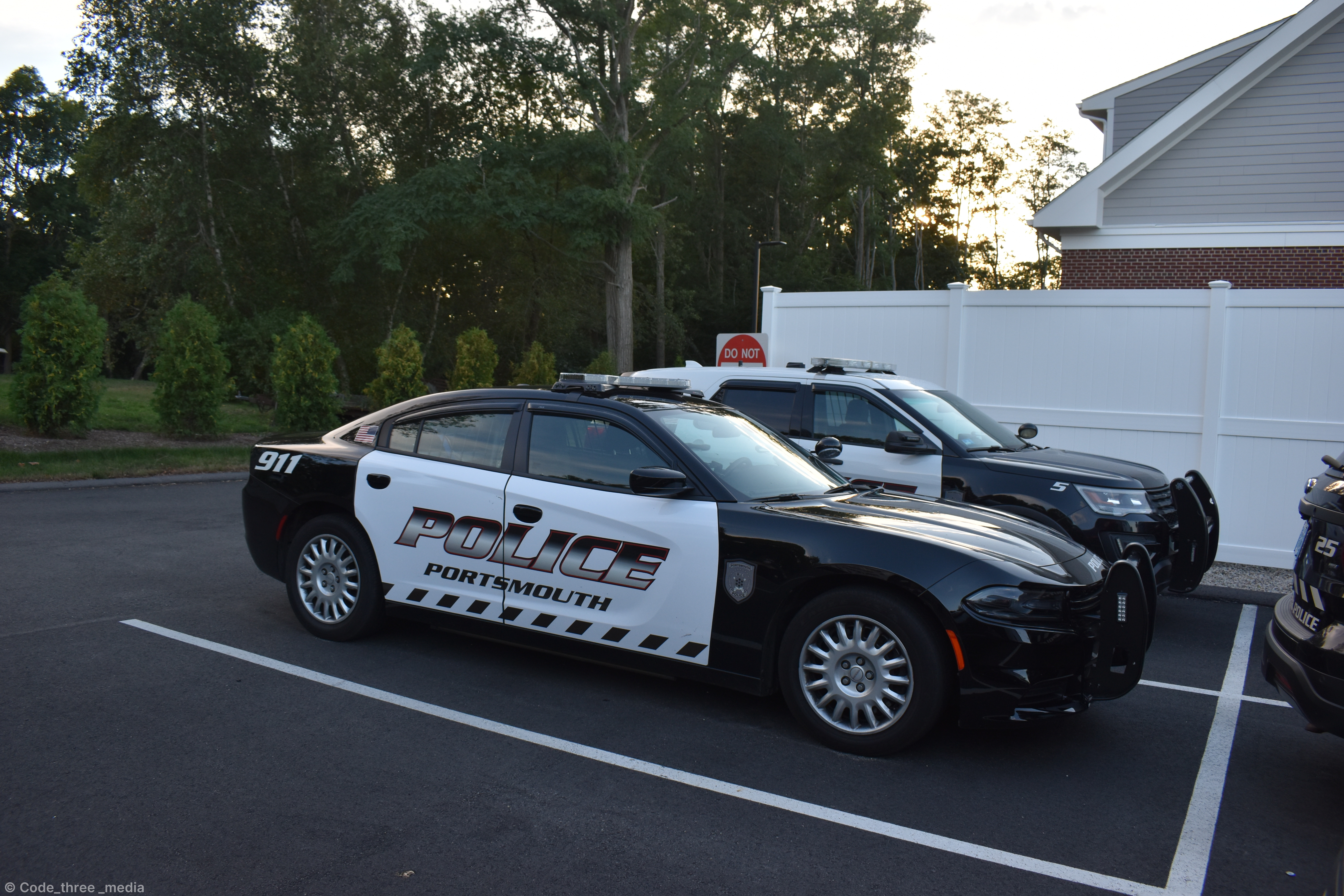 A photo  of Portsmouth Police
            Cruiser 6527, a 2019 Dodge Charger             taken by Nate Hall