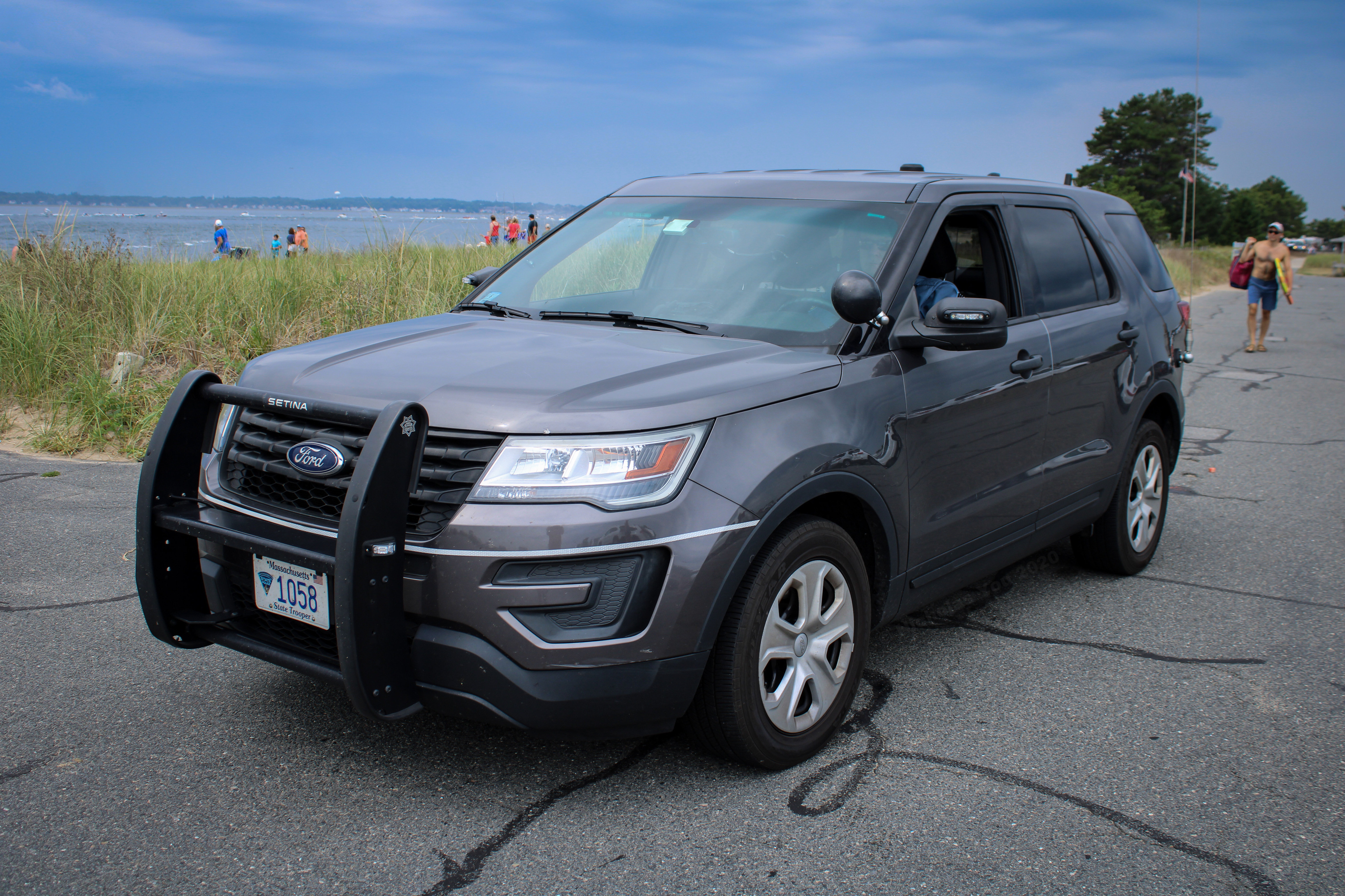 A photo  of Massachusetts State Police
            Cruiser 1058, a 2017 Ford Police Interceptor Utility             taken by Nicholas You
