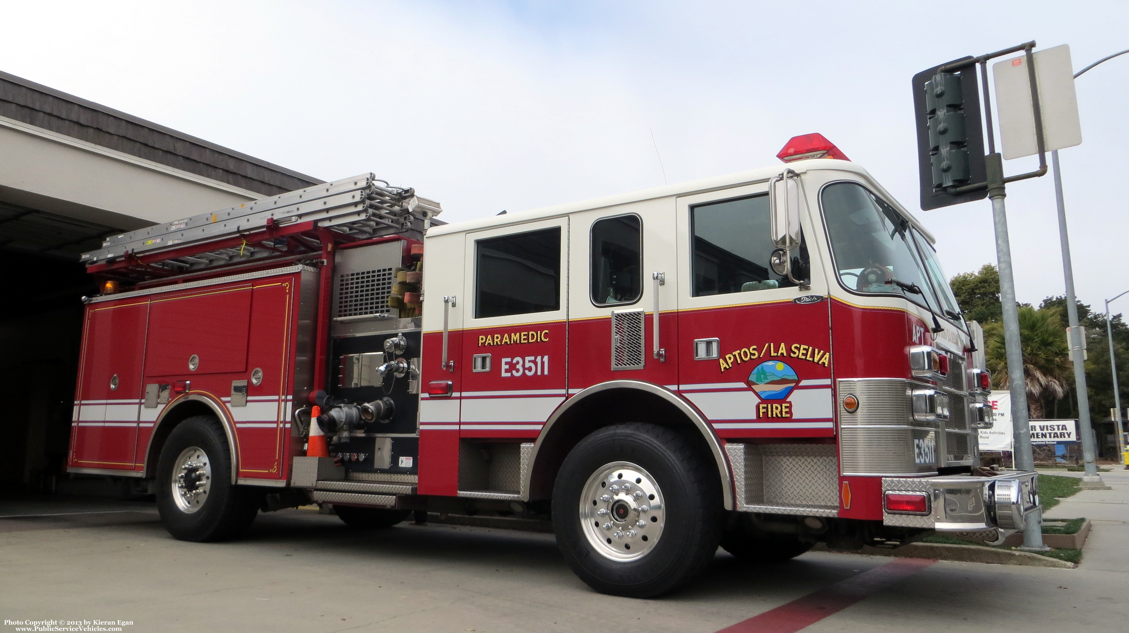 A photo  of Aptos/La Selva Fire
            Engine 3511, a 2001 Pierce Dash 1500             taken by Kieran Egan