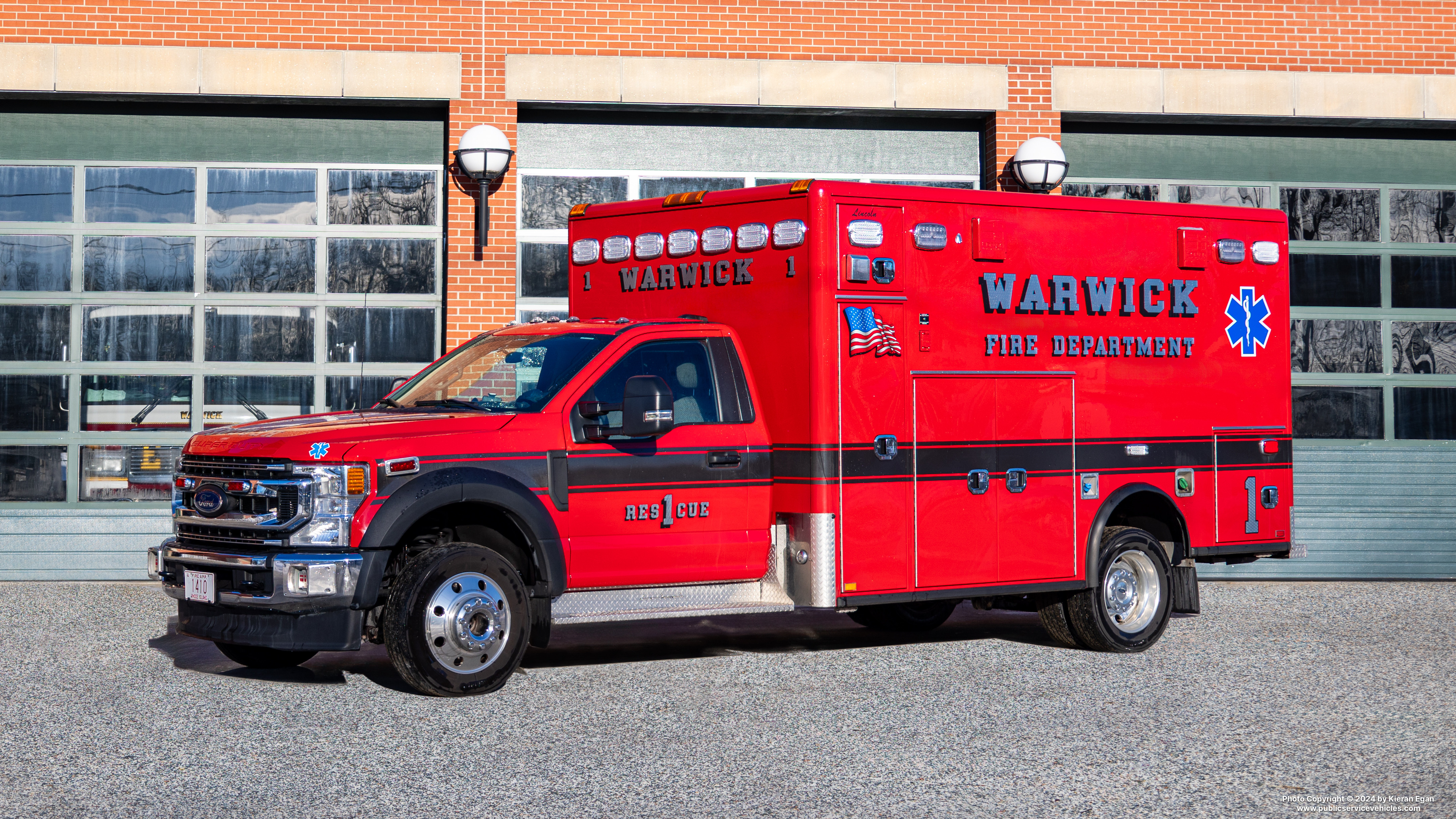 A photo  of Warwick Fire
            Rescue 1, a 2023 Ford F-550/Horton             taken by Kieran Egan