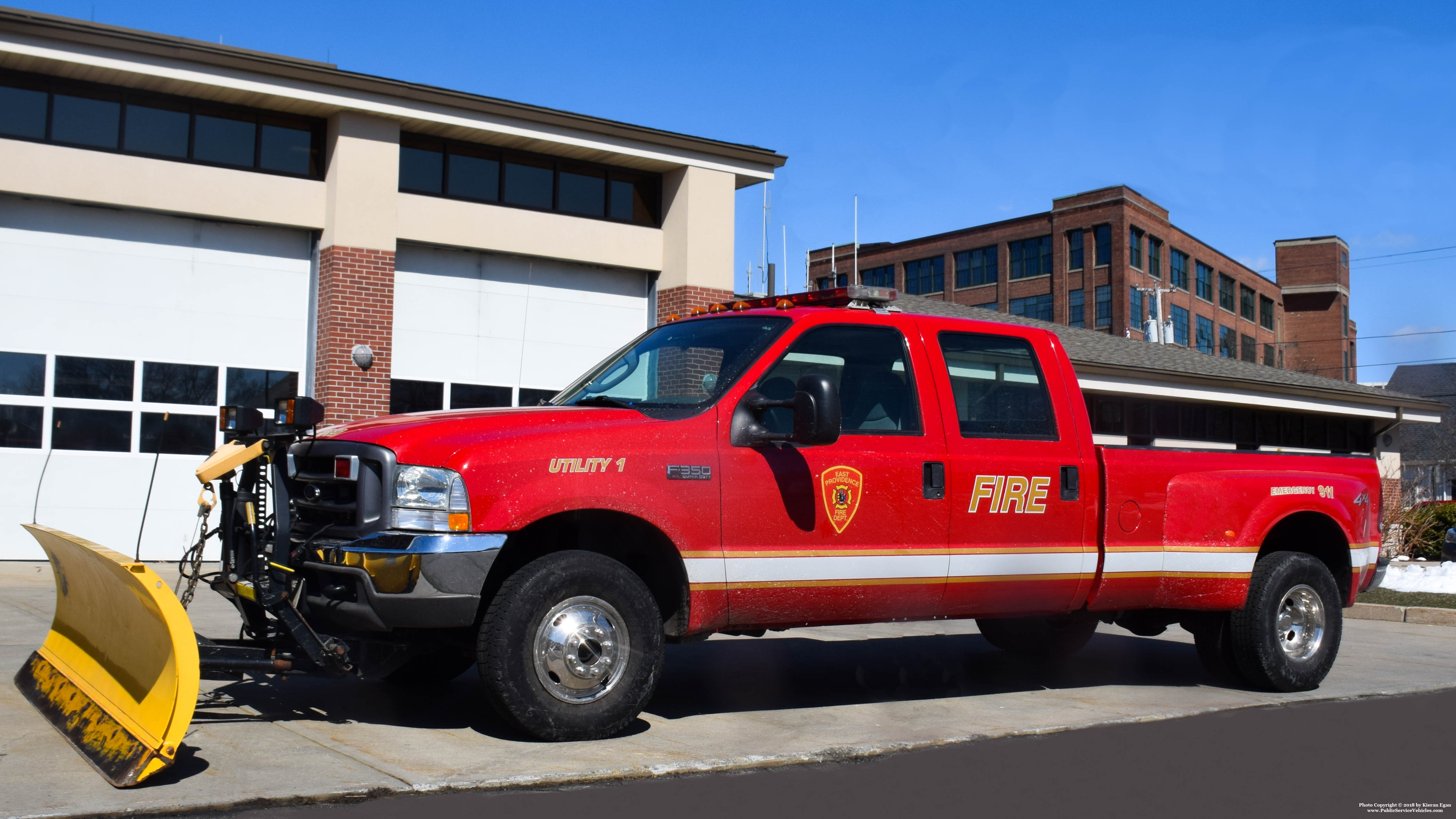 A photo  of East Providence Fire
            Utility 1, a 2004 Ford F-350 SuperDuty Crew Cab             taken by Kieran Egan