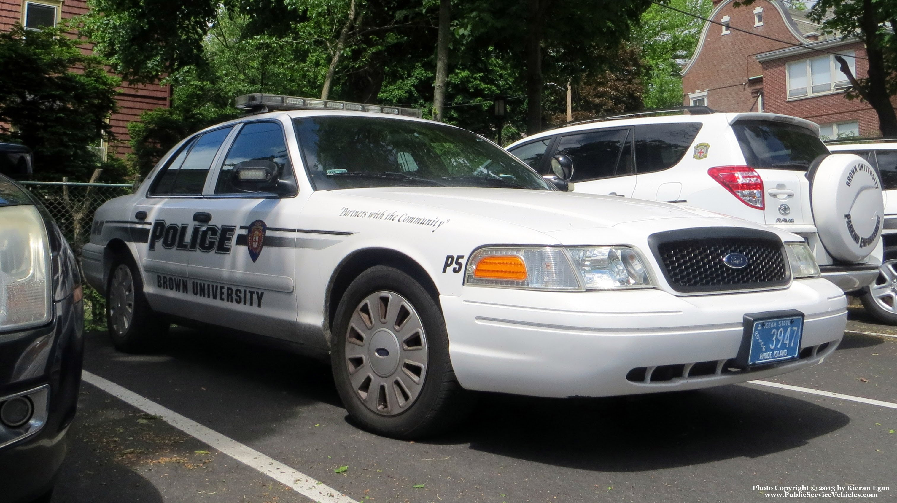A photo  of Brown University Police
            Patrol 5, a 2007 Ford Crown Victoria Police Interceptor             taken by Kieran Egan