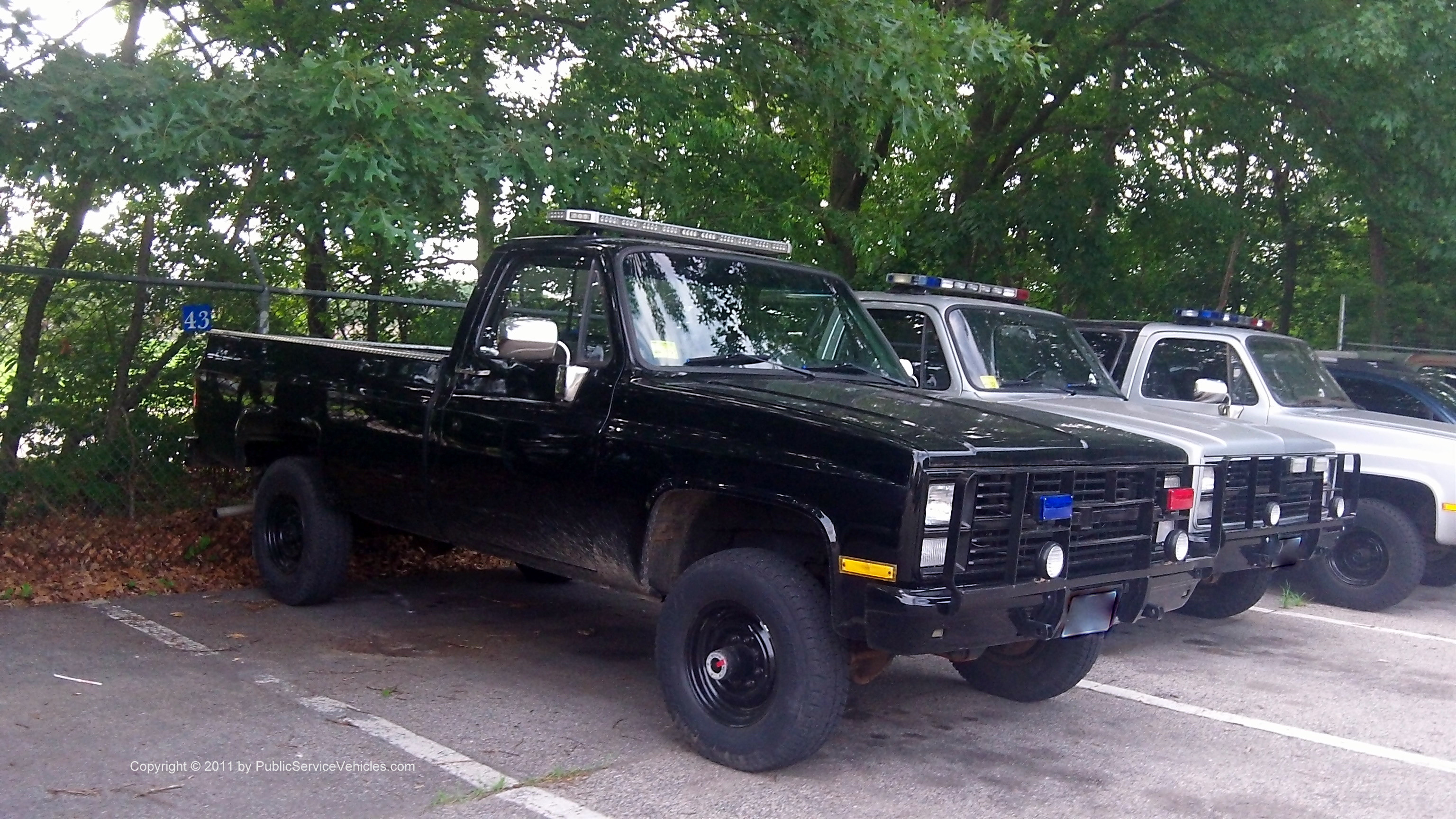 A photo  of East Providence Police
            Special Operations Unit, a 1972-1986 Chevrolet C-Series             taken by Kieran Egan