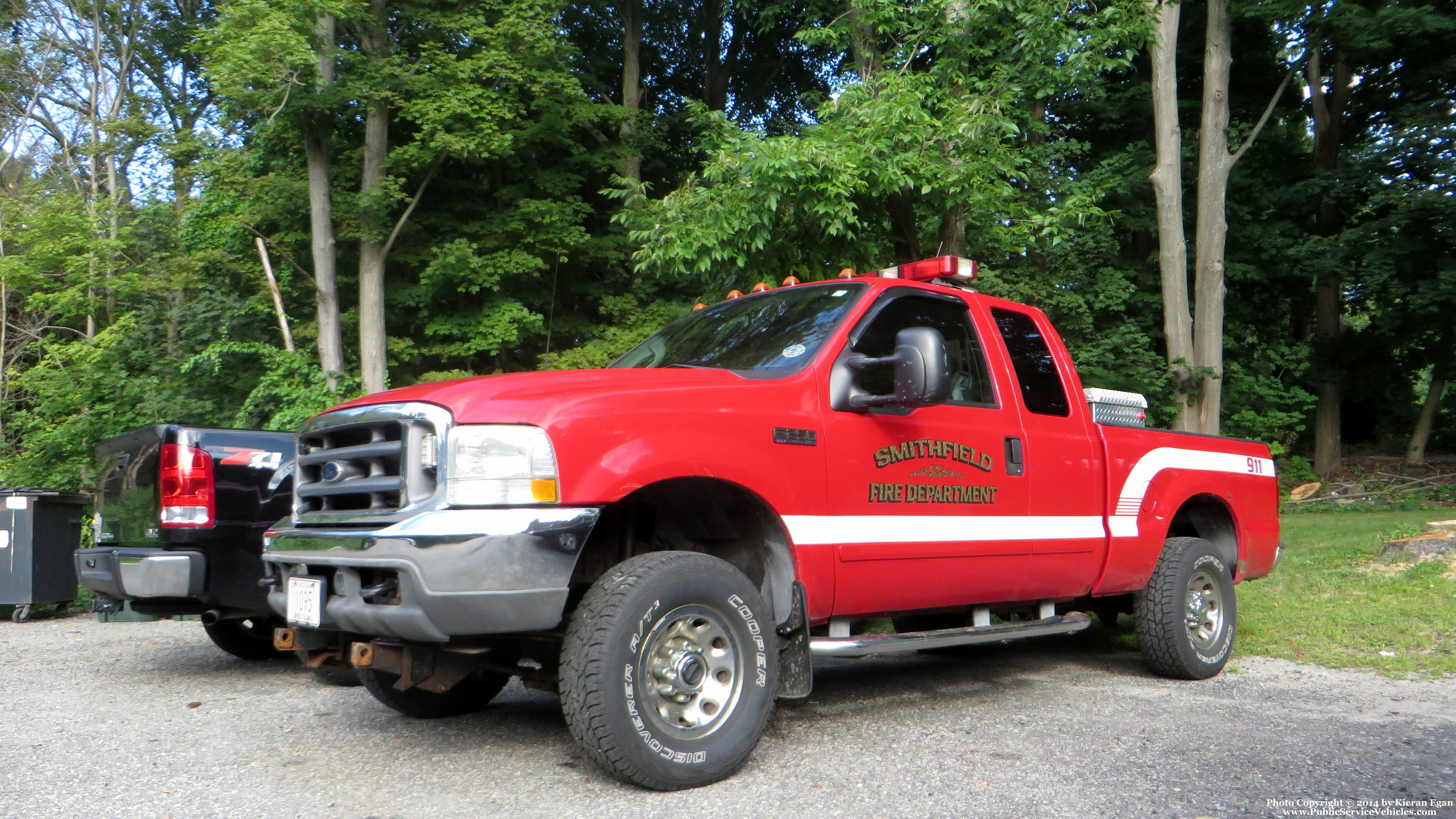 A photo  of Smithfield Fire
            Maintenance 1, a 2000 Ford F-250 XLT Super Cab             taken by Kieran Egan