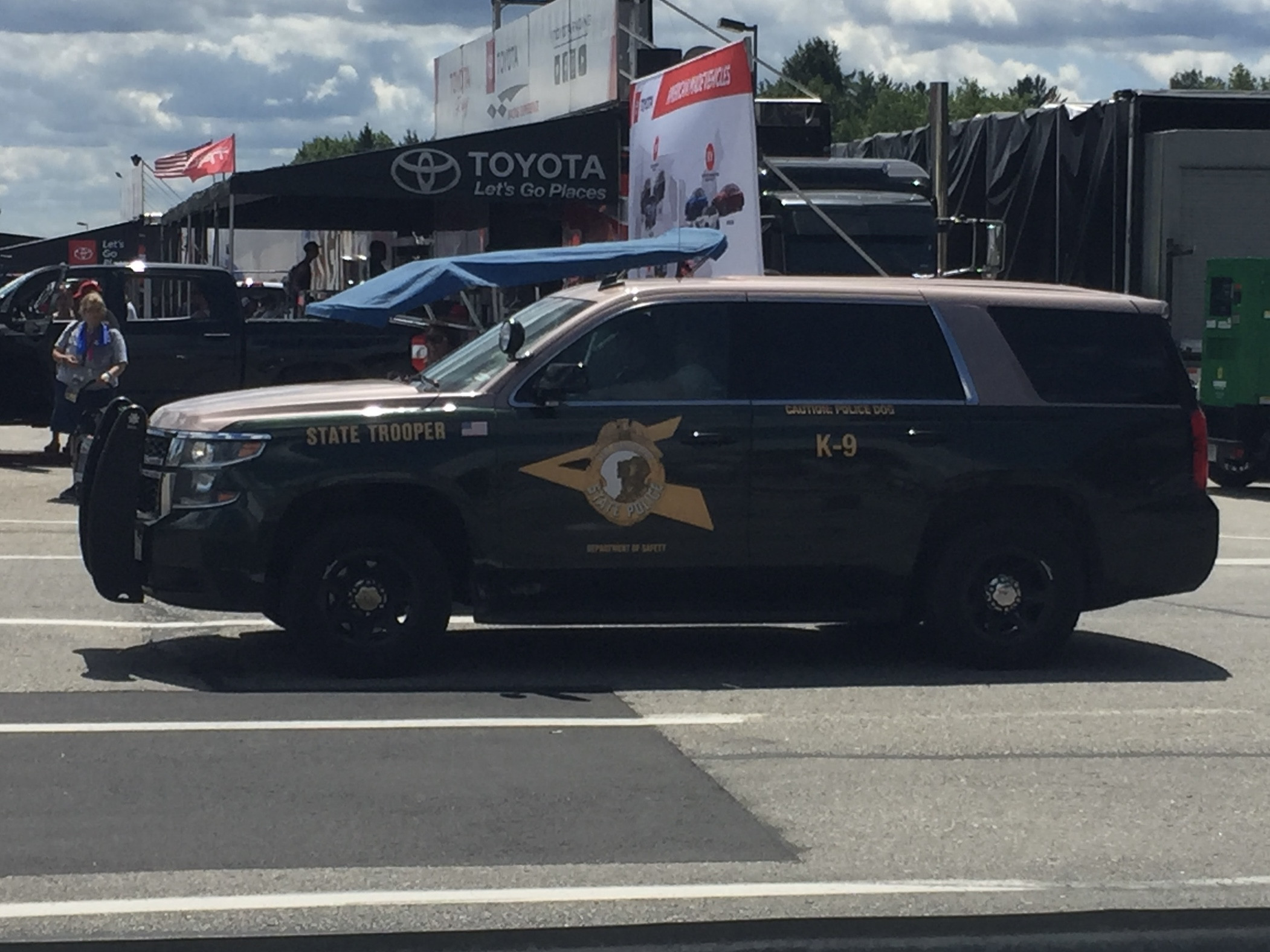 A photo  of New Hampshire State Police
            Cruiser 205, a 2015 Chevrolet Tahoe             taken by @riemergencyvehicles