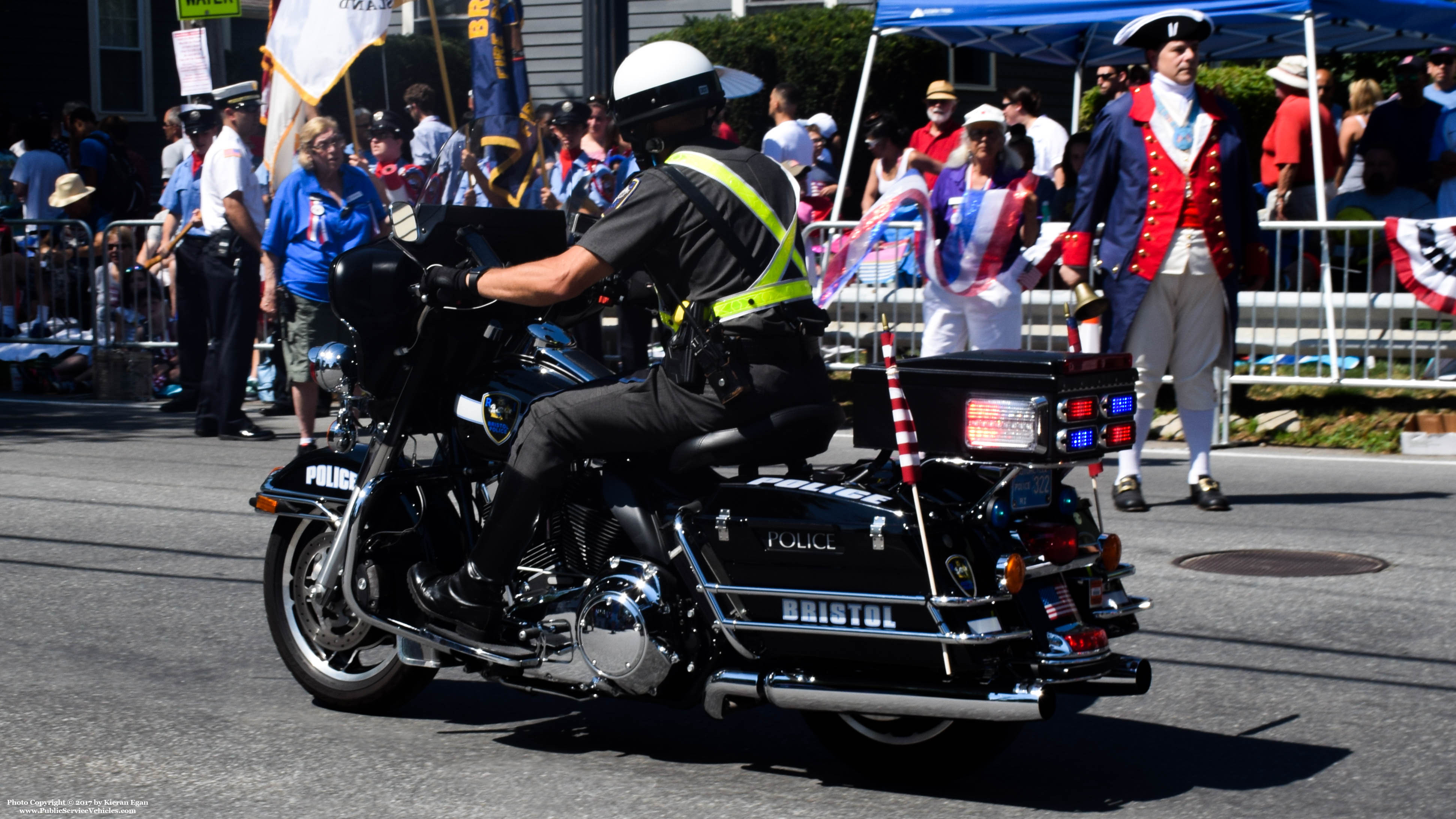 A photo  of Bristol Police
            Motorcycle 322, a 2008-2013 Harley Davidson Electra Glide             taken by Kieran Egan