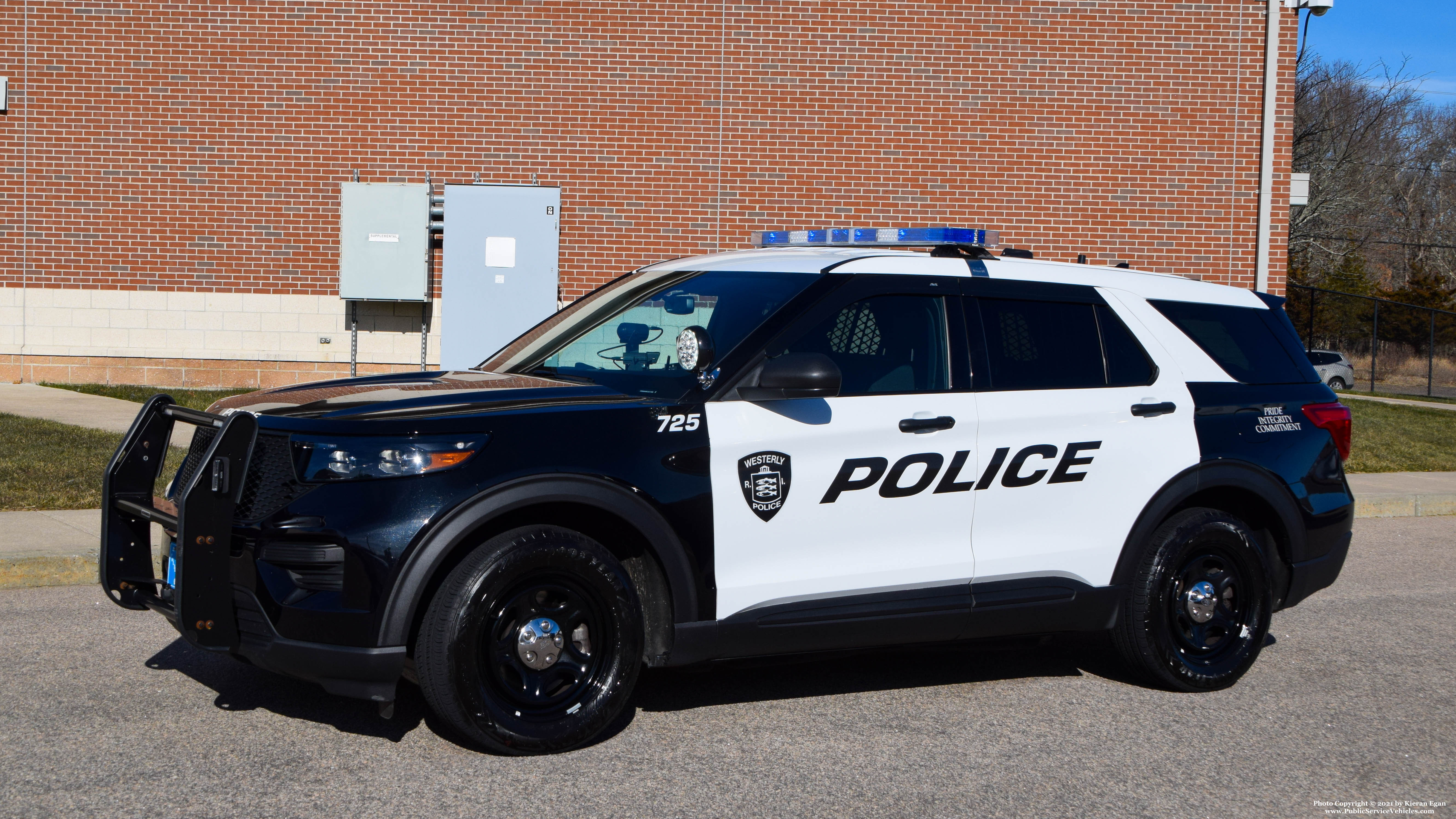 A photo  of Westerly Police
            Cruiser 725, a 2020 Ford Police Interceptor Utility             taken by Kieran Egan