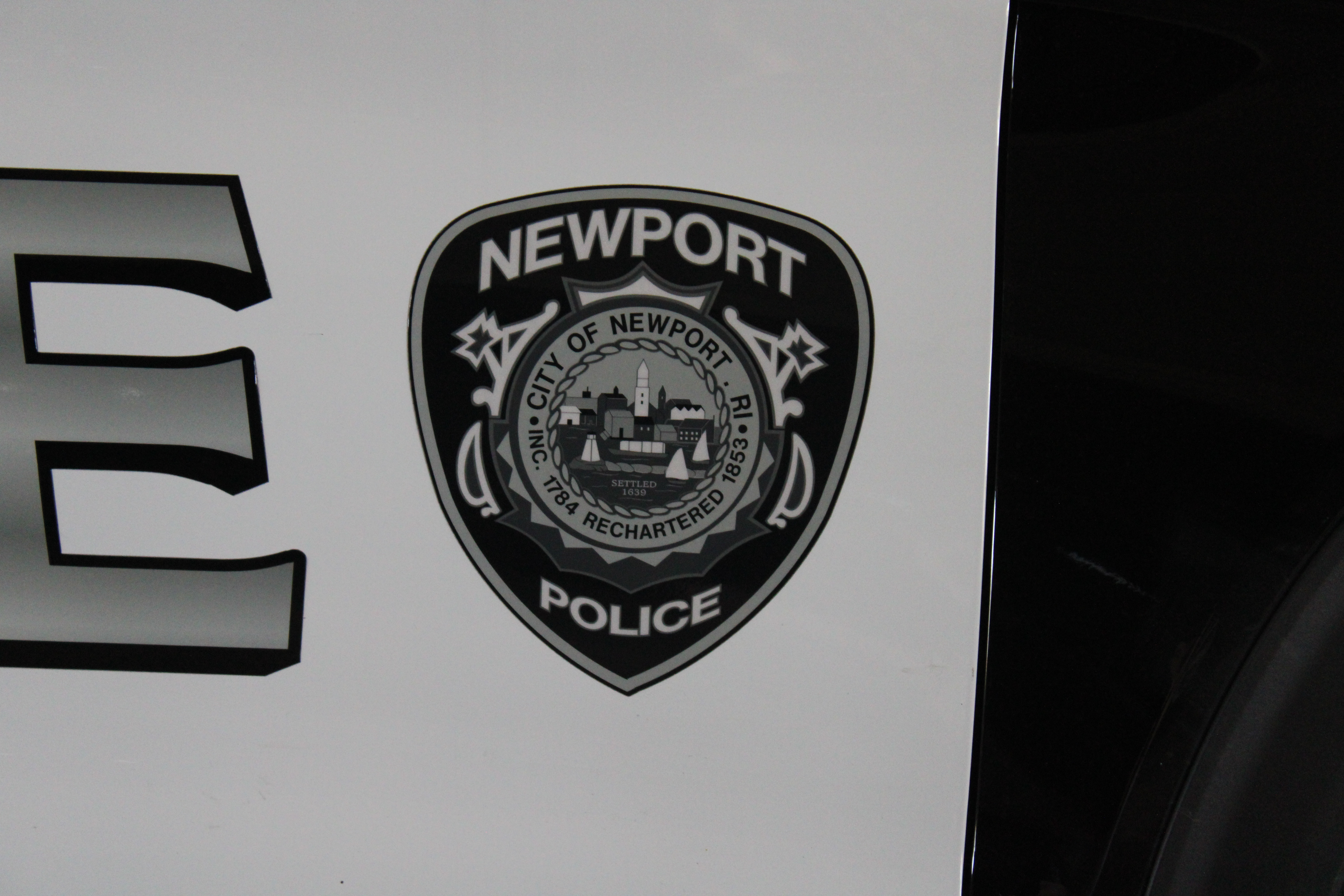 A photo  of Newport Police
            Supervisor 1, a 2021-2023 Ford Police Interceptor Utility             taken by @riemergencyvehicles