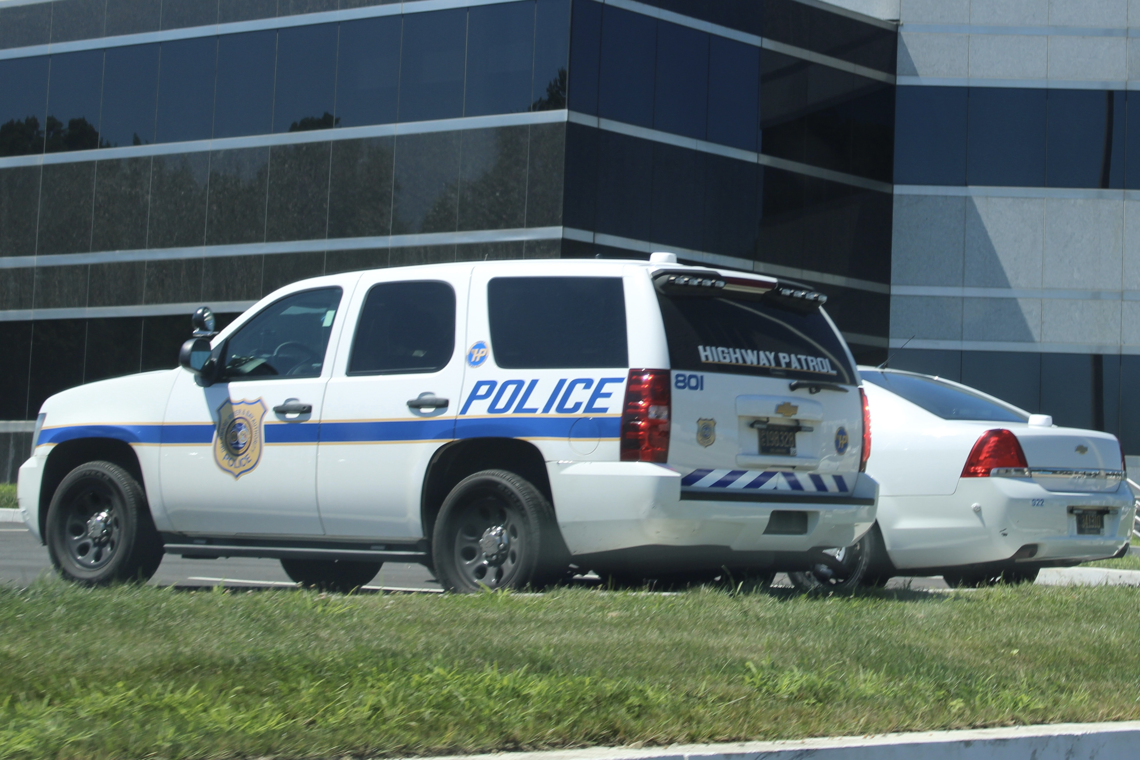 A photo  of Delaware River & Bay Authority Police
            Cruiser 801, a 2014 Chevrolet Tahoe             taken by @riemergencyvehicles