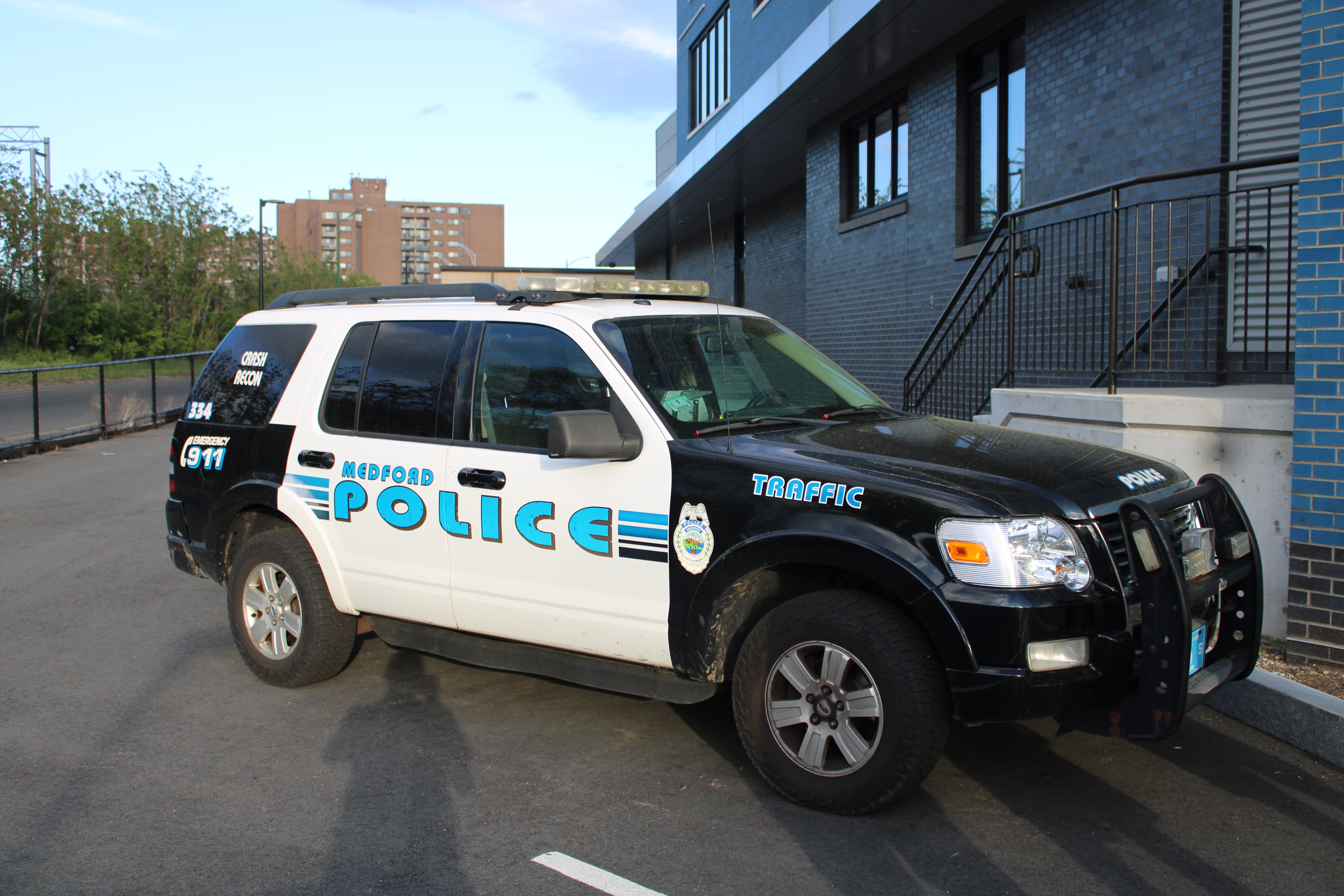 A photo  of Medford Police
            Cruiser 334, a 2010 Ford Explorer             taken by @riemergencyvehicles