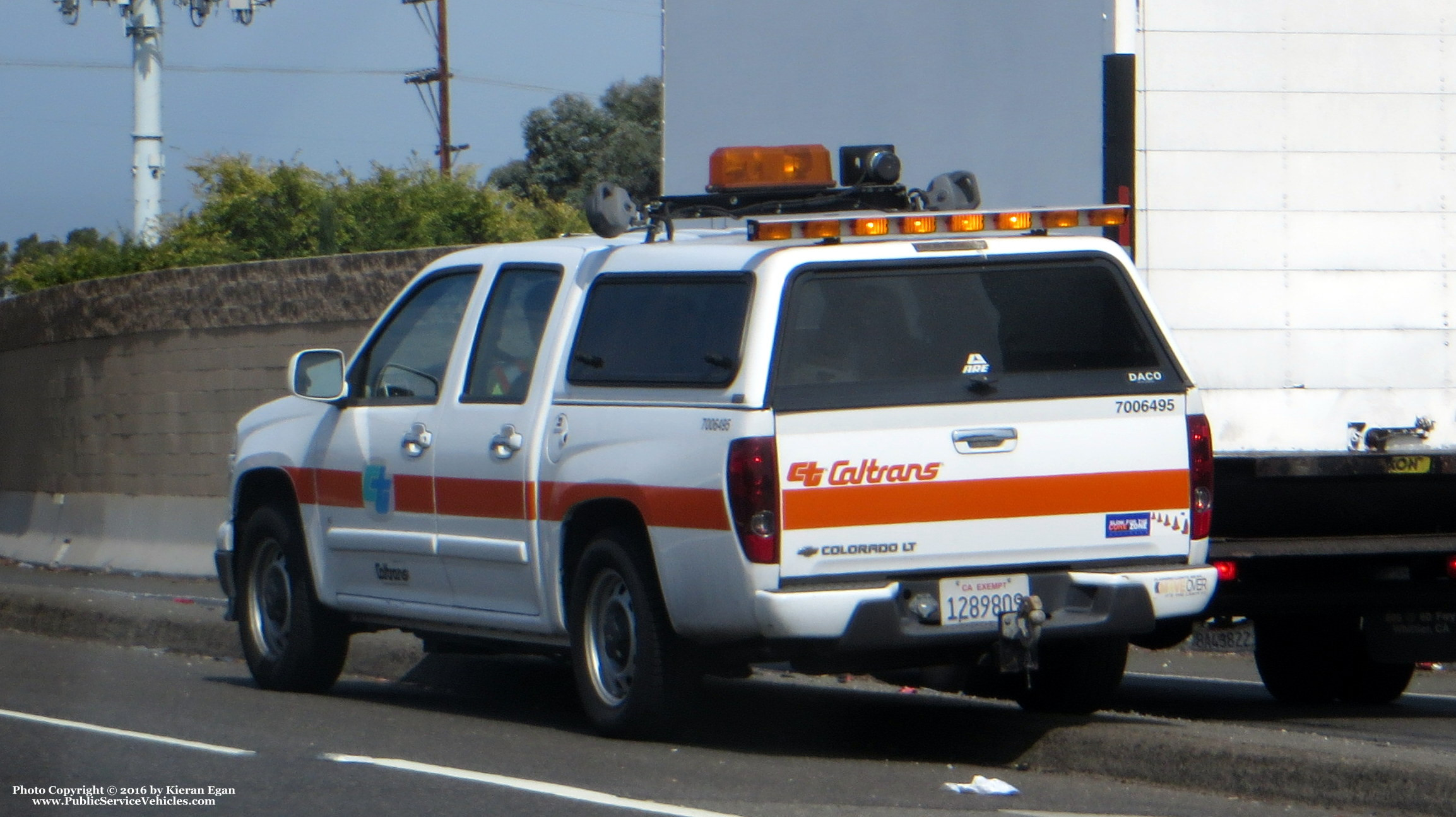 A photo  of California Department of Transportation
            Truck 7006495, a 2004-2012 Chevrolet Colorado Crew Cab             taken by Kieran Egan