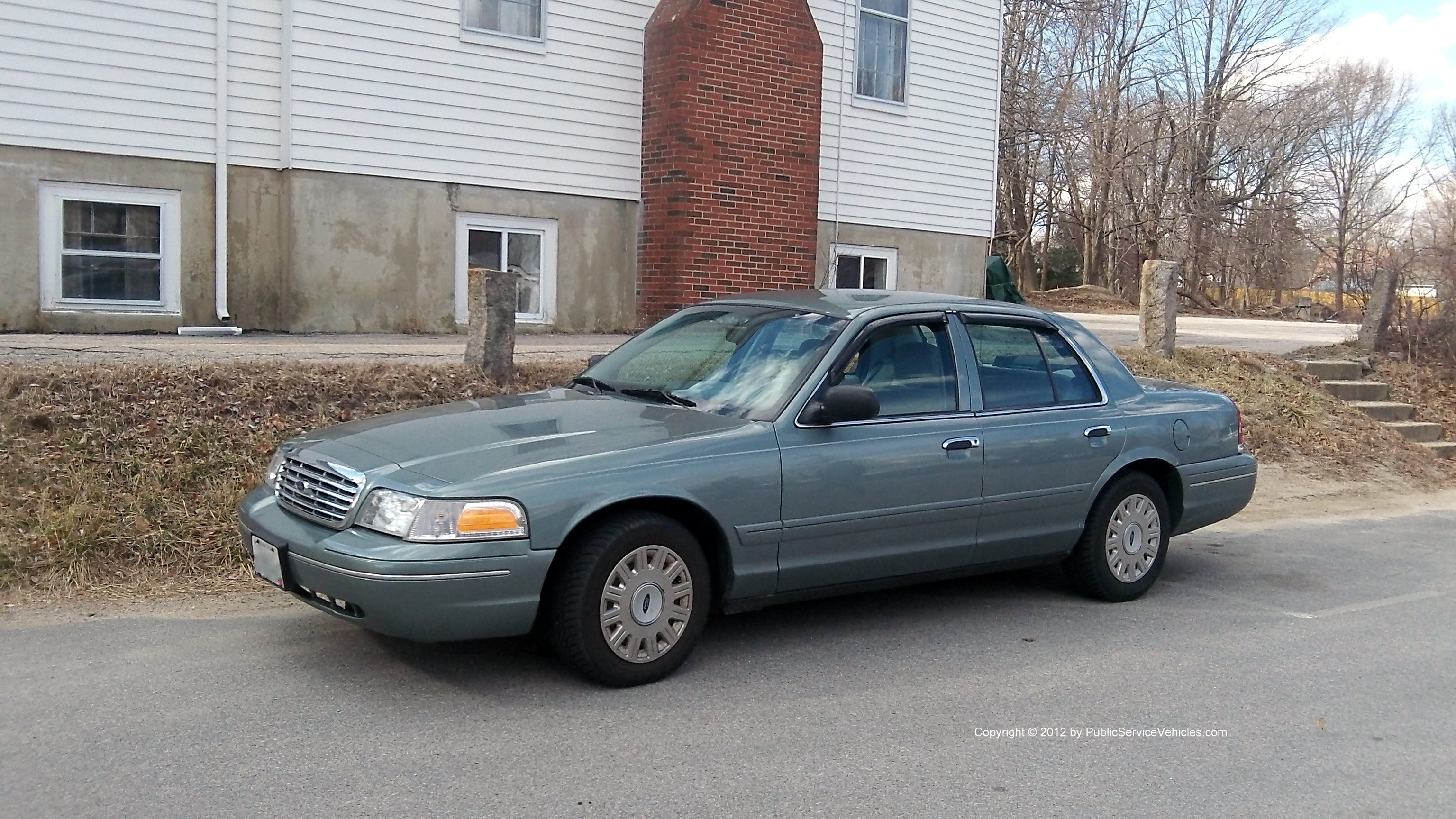 A photo  of Coventry Police
            Cruiser 246, a 2005 Ford Crown Victoria Police Interceptor             taken by Kieran Egan