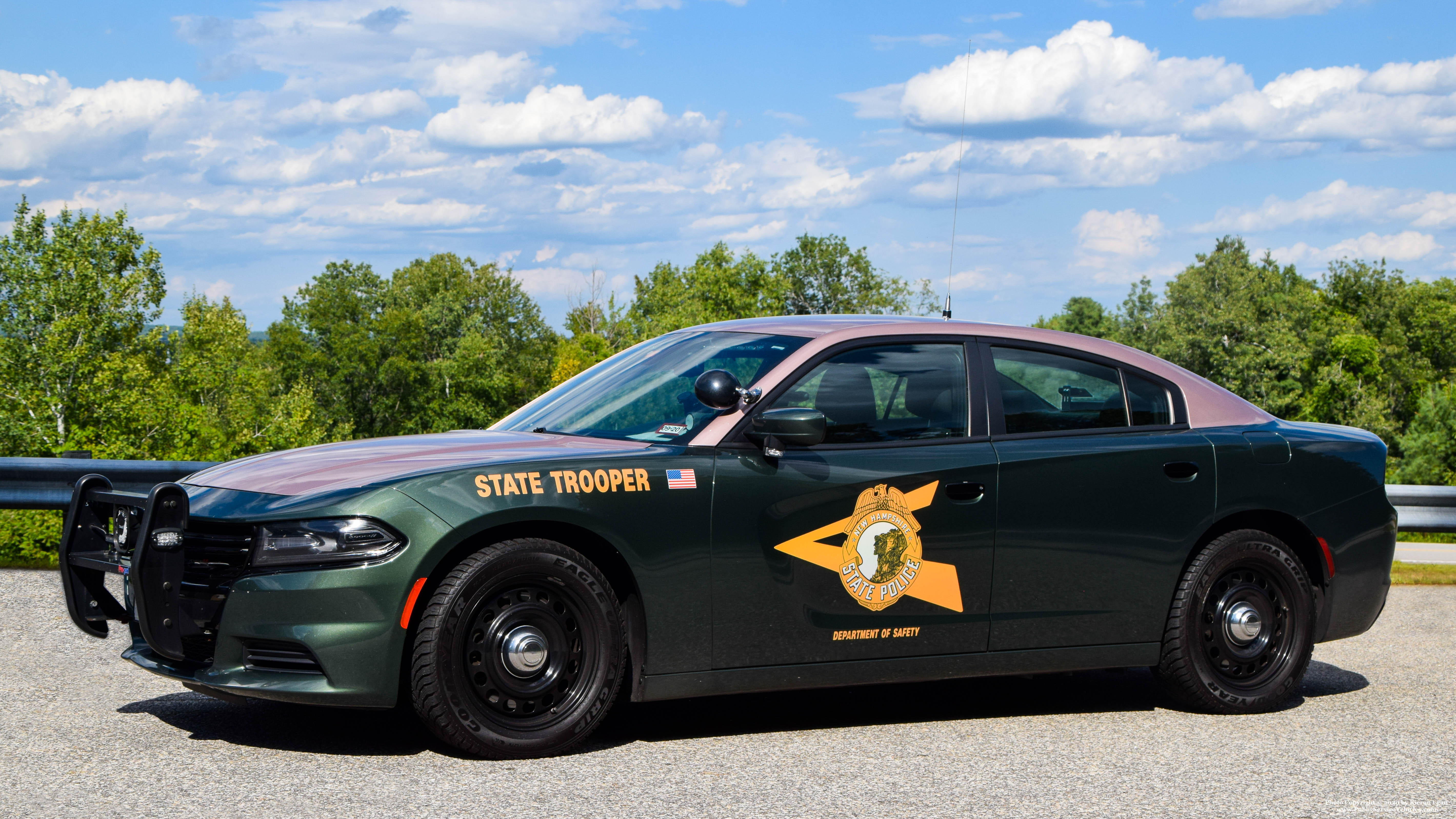 A photo  of New Hampshire State Police
            Cruiser 400, a 2016 Dodge Charger             taken by Kieran Egan