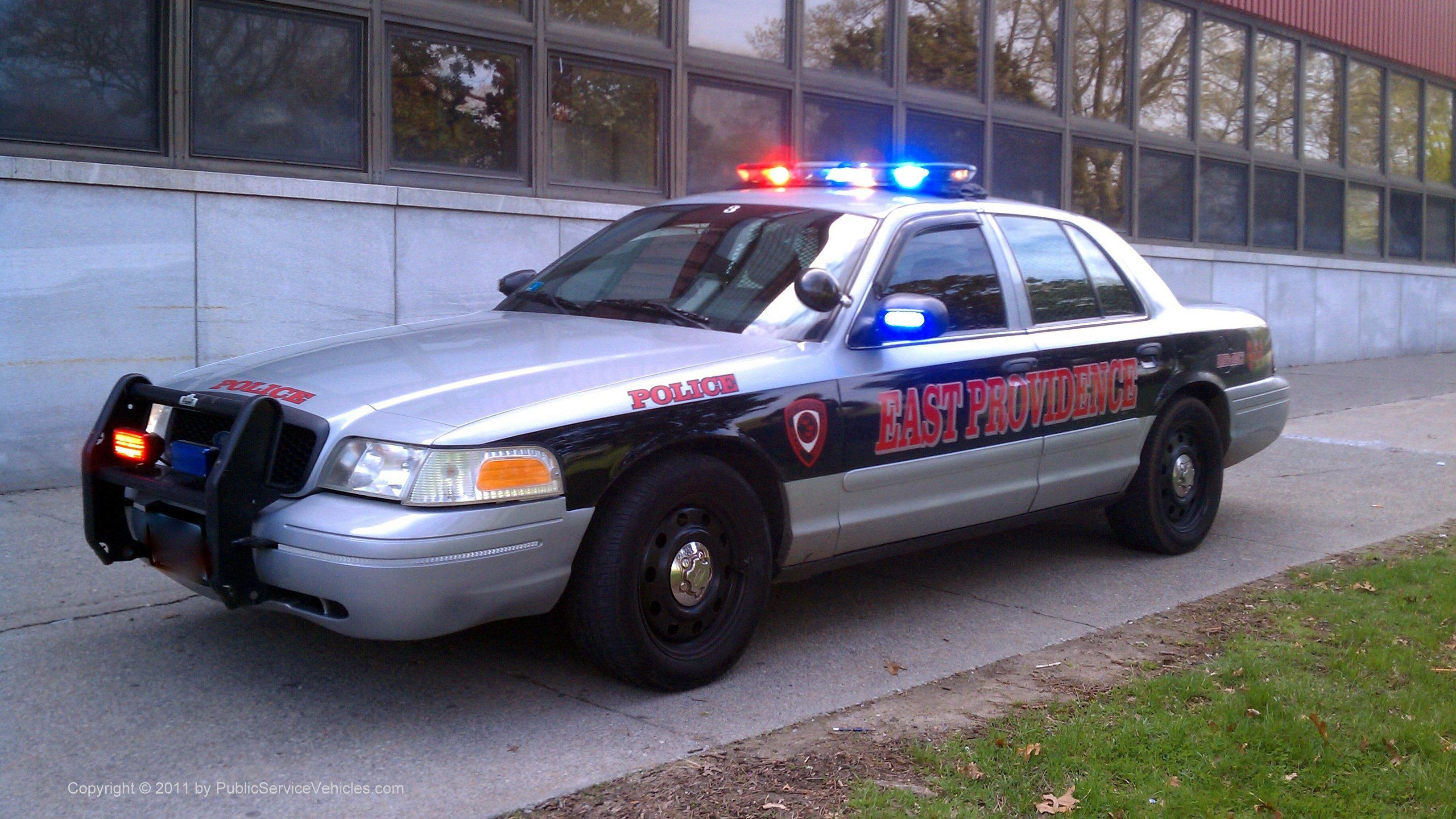 A photo  of East Providence Police
            Car 3, a 2008 Ford Crown Victoria Police Interceptor             taken by Kieran Egan