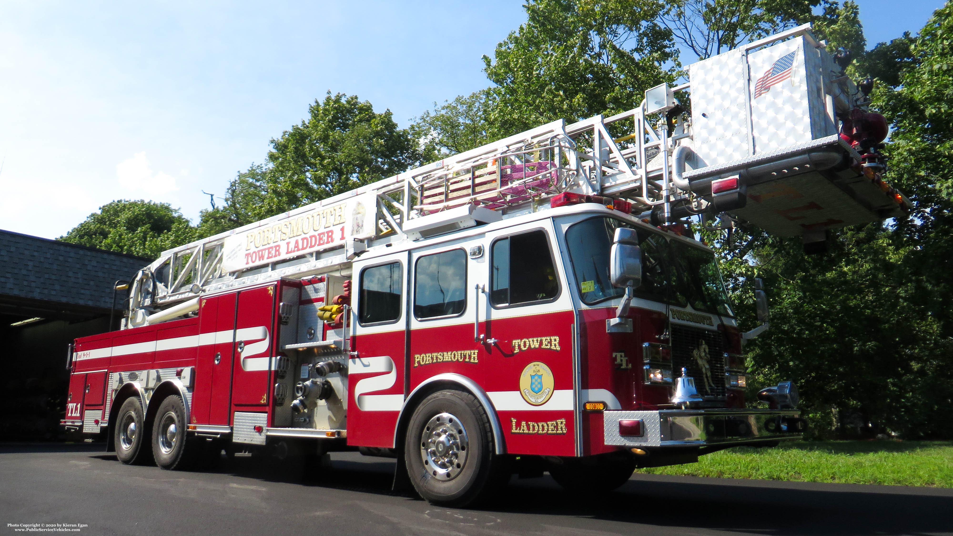 A photo  of Portsmouth Fire
            Tower Ladder 1, a 2002 E-One Cyclone II             taken by Kieran Egan