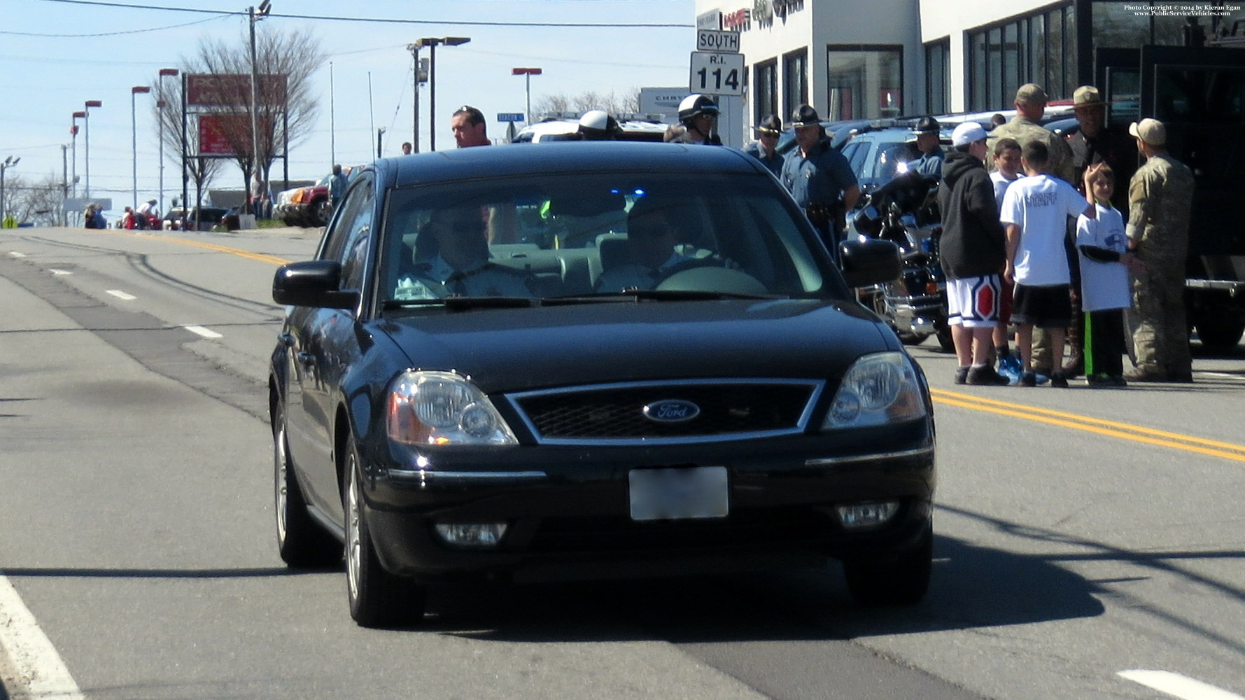 A photo  of Newport Police
            Unmarked Unit, a 2005-2007 Ford Five Hundred             taken by Kieran Egan