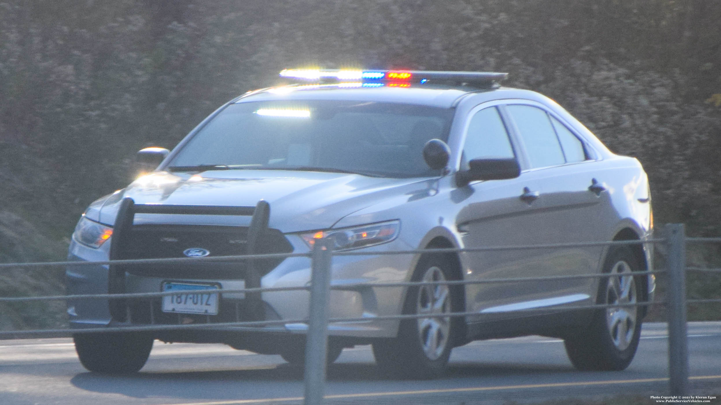 A photo  of Connecticut State Police
            Cruiser 187, a 2013-2019 Ford Police Interceptor Sedan             taken by Kieran Egan