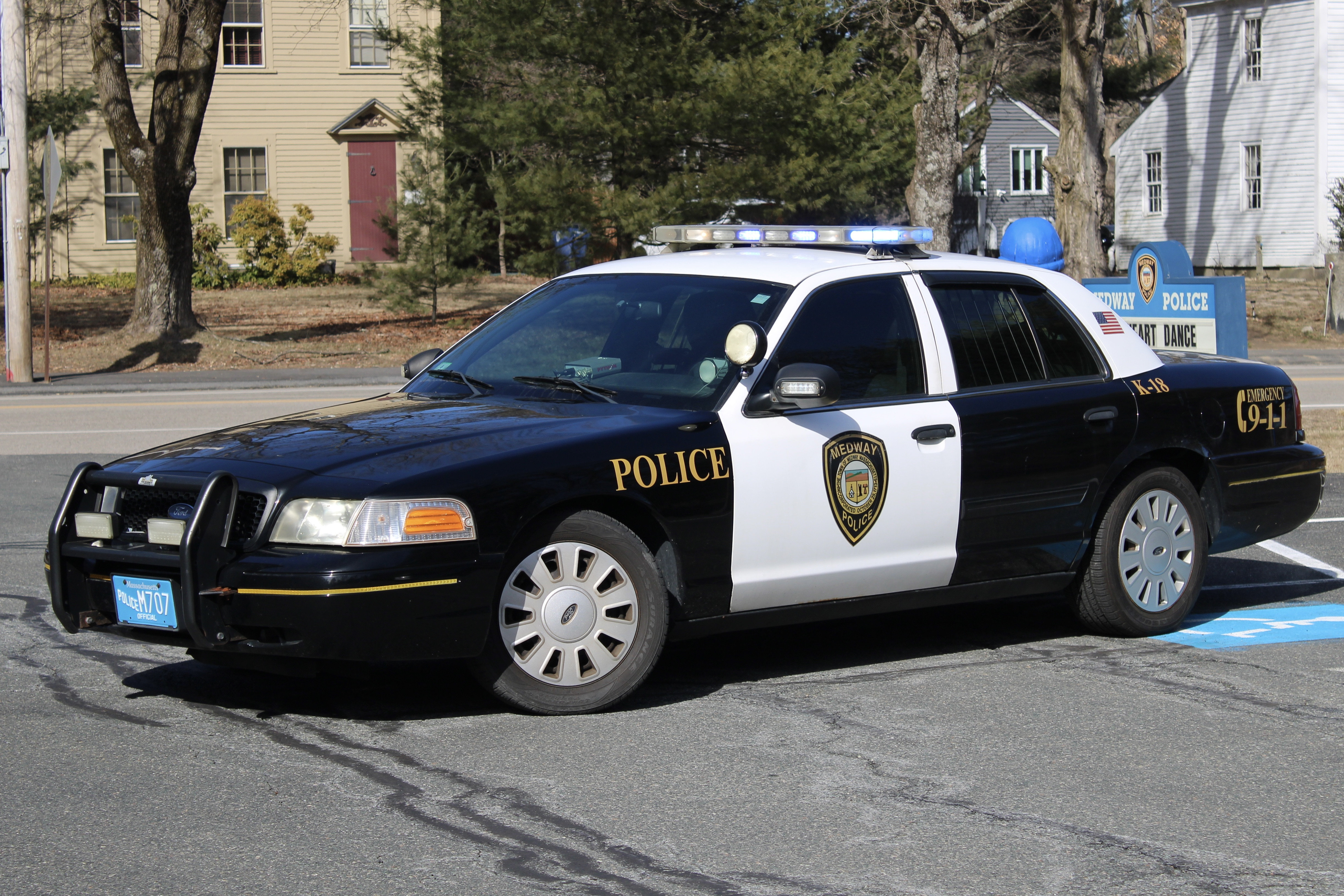 A photo  of Medway Police
            Cruiser K-18, a 2011 Ford Crown Victoria Police Interceptor             taken by @riemergencyvehicles