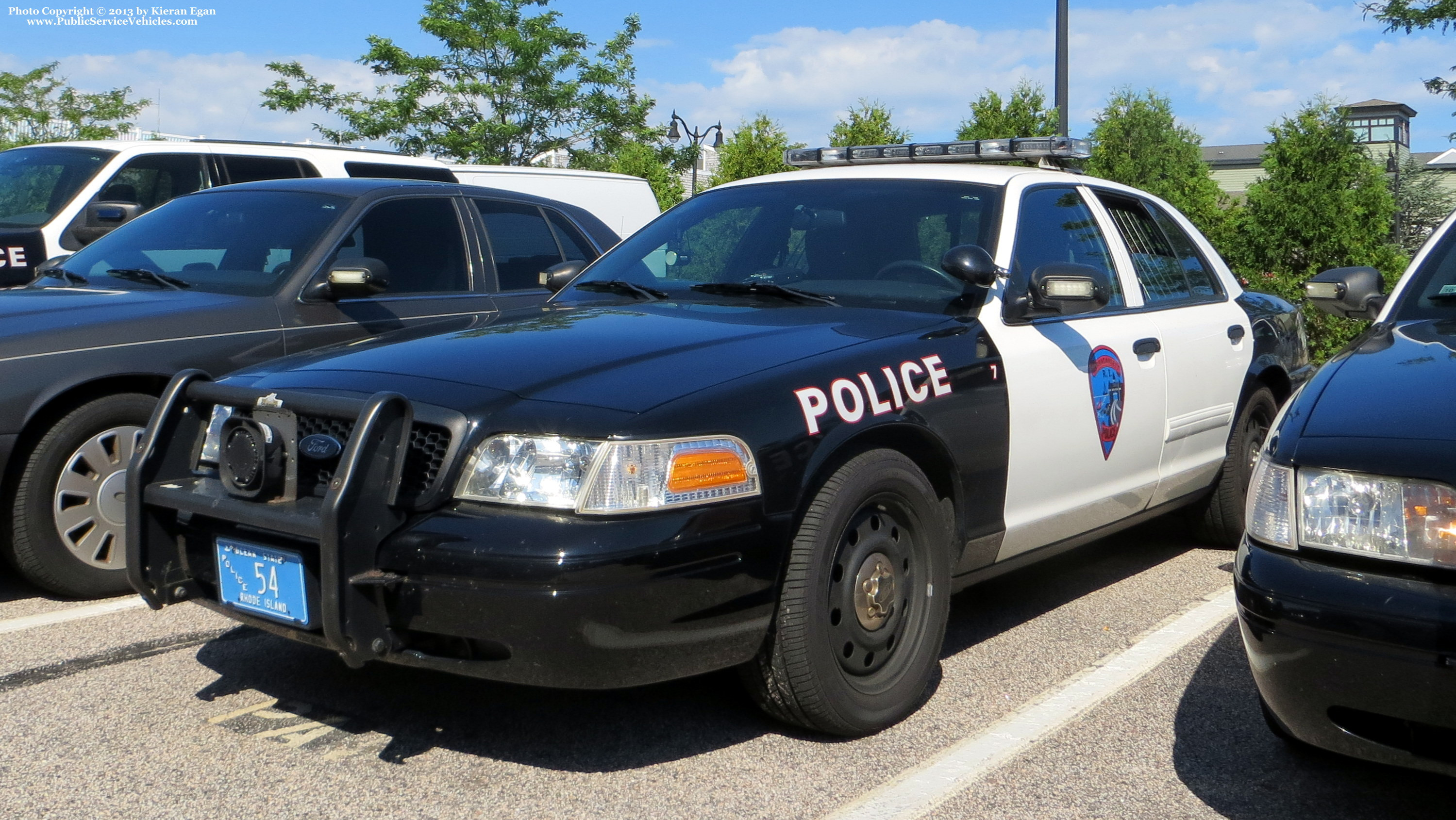 A photo  of Narragansett Police
            Car 7, a 2009-2011 Ford Crown Victoria Police Interceptor             taken by Kieran Egan