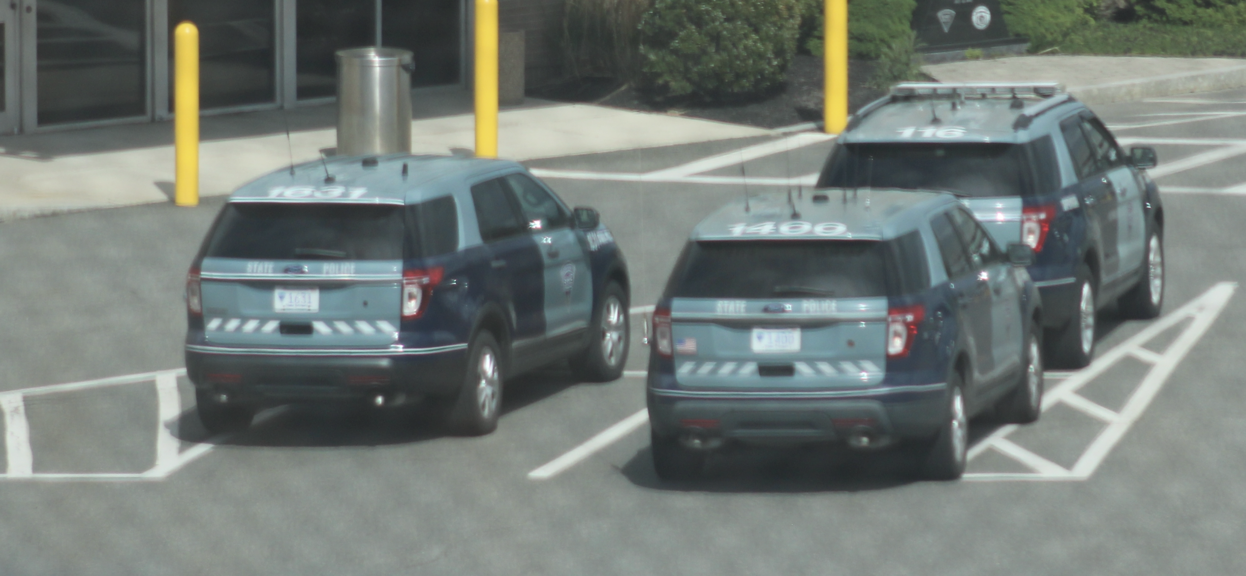 A photo  of Massachusetts State Police
            Cruiser 116F, a 2011 Ford Explorer             taken by @riemergencyvehicles