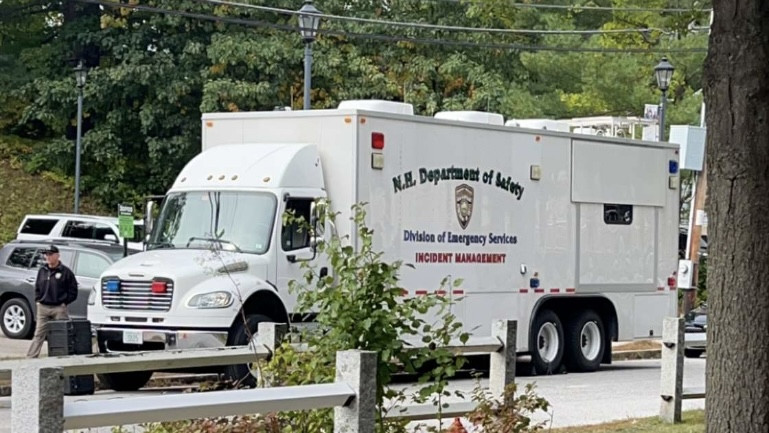 A photo  of New Hampshire Department of Safety
            Incident Management Unit, a 2010-2020 Freightliner             taken by Erik Gooding