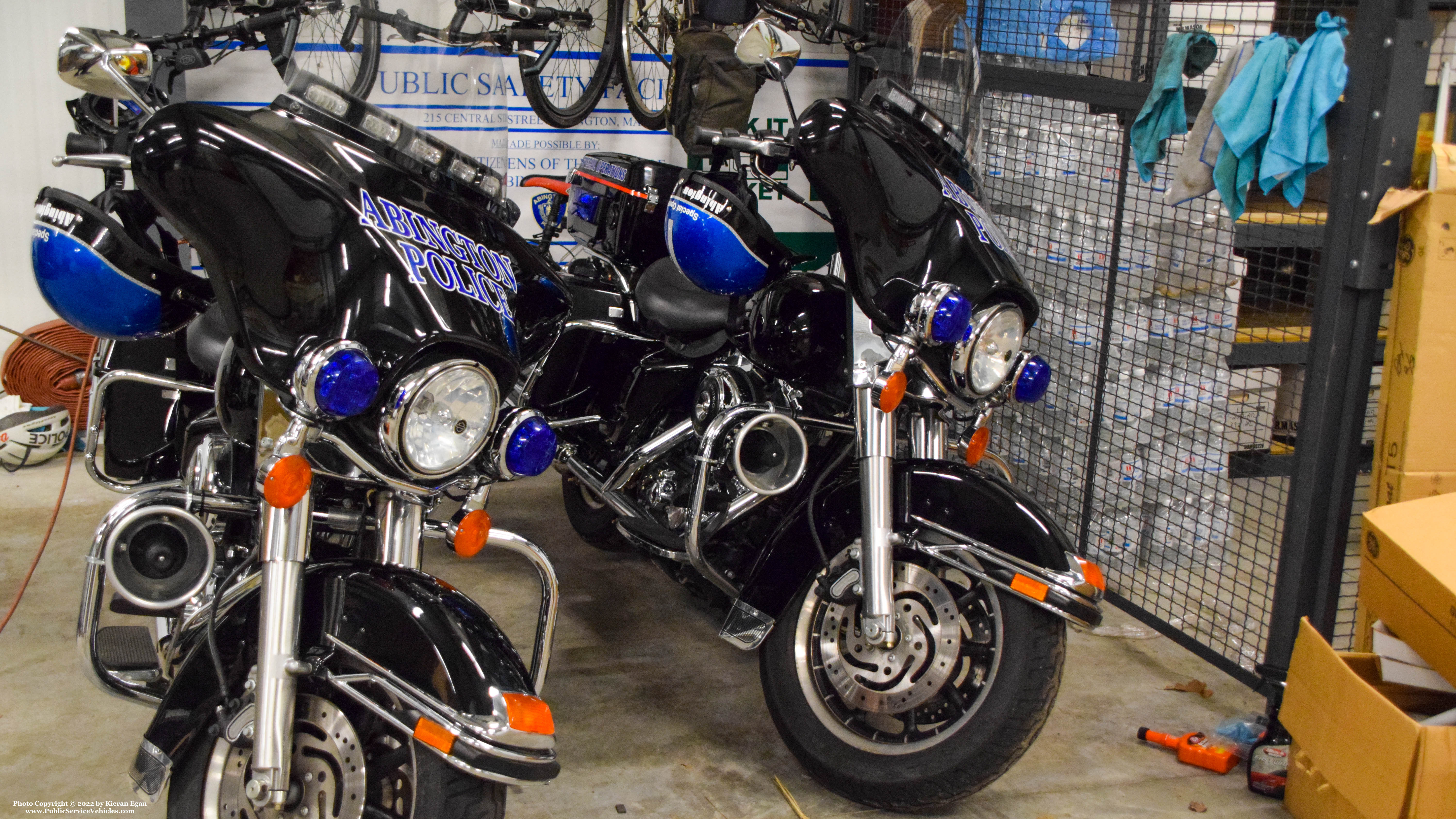 A photo  of Abington Police
            Motorcycle 2, a 2006 Harley-Davidson Electra Glide             taken by Kieran Egan
