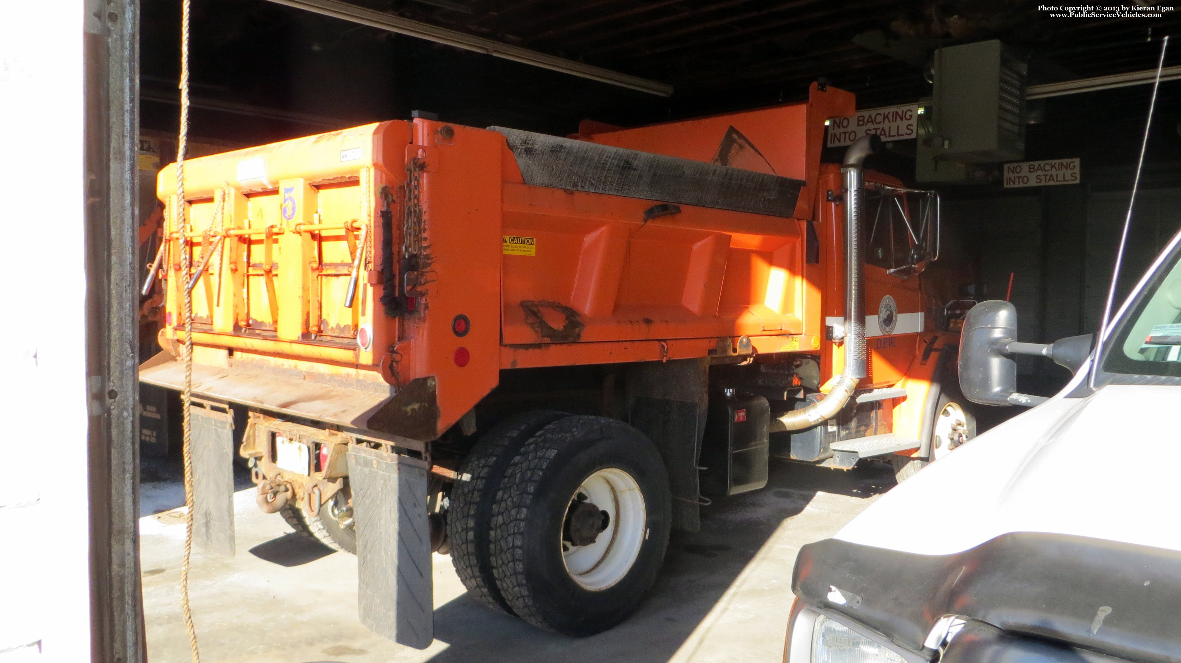 A photo  of Bristol Public Works
            Truck 5, a 1991-2007 Freightliner FL80             taken by Kieran Egan