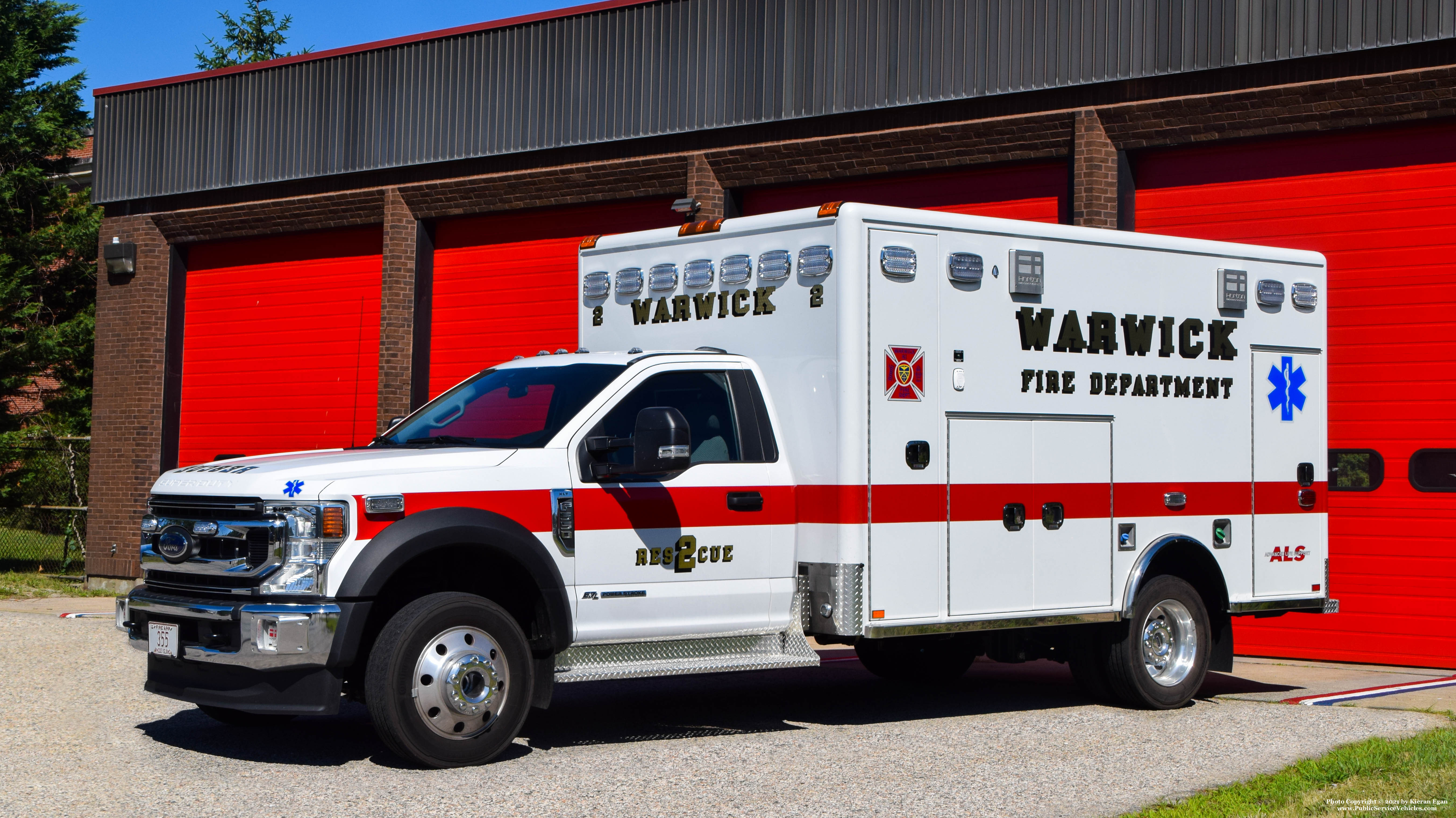 A photo  of Warwick Fire
            Rescue 2, a 2021 Ford F-550/Horton             taken by Kieran Egan