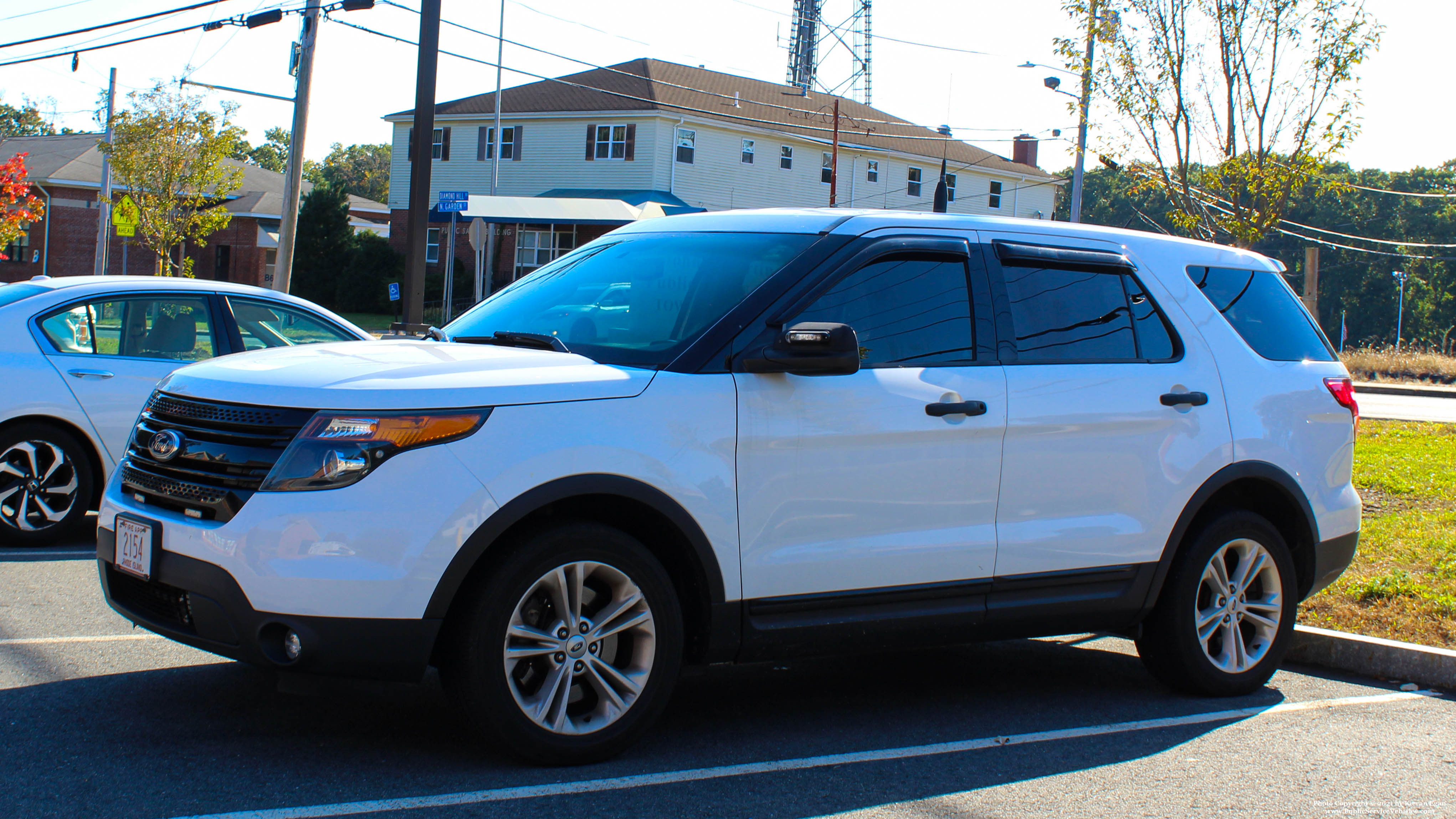 A photo  of Cumberland EMS
            Car 2, a 2013-2015 Ford Police Interceptor Utility             taken by Kieran Egan