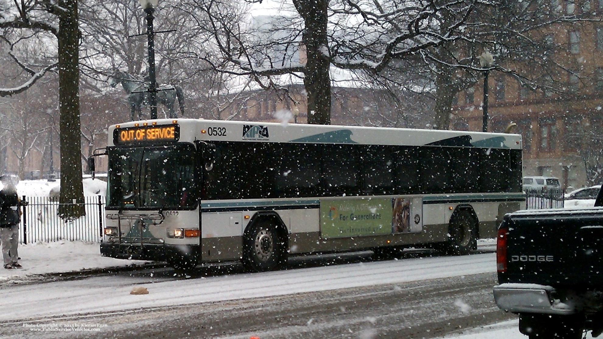 A photo  of Rhode Island Public Transit Authority
            Bus 0532, a 2005 Gillig Low Floor             taken by Kieran Egan