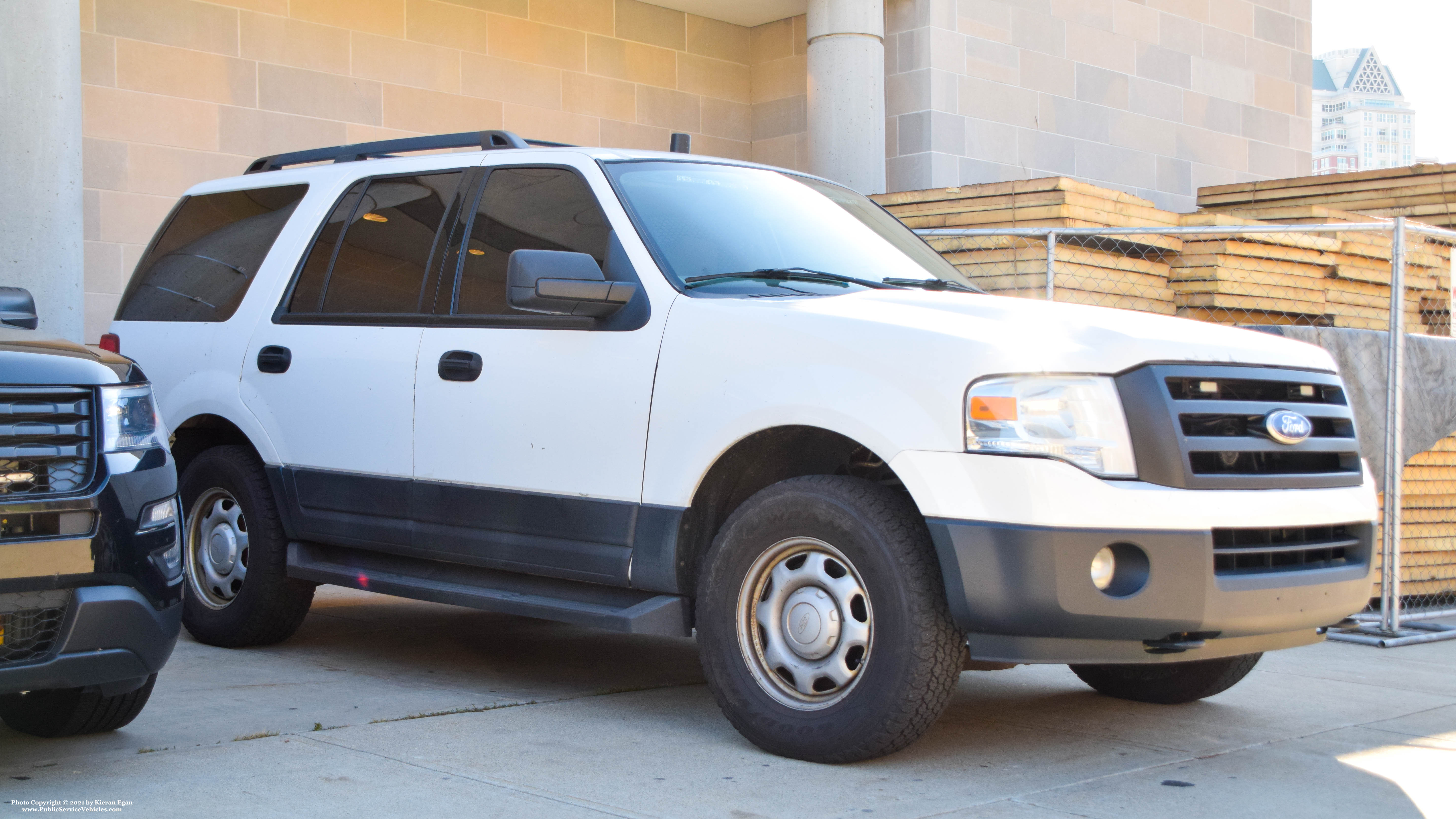 A photo  of Amtrak Police
            Unmarked Unit, a 2007-2014 Ford Expedition             taken by Kieran Egan