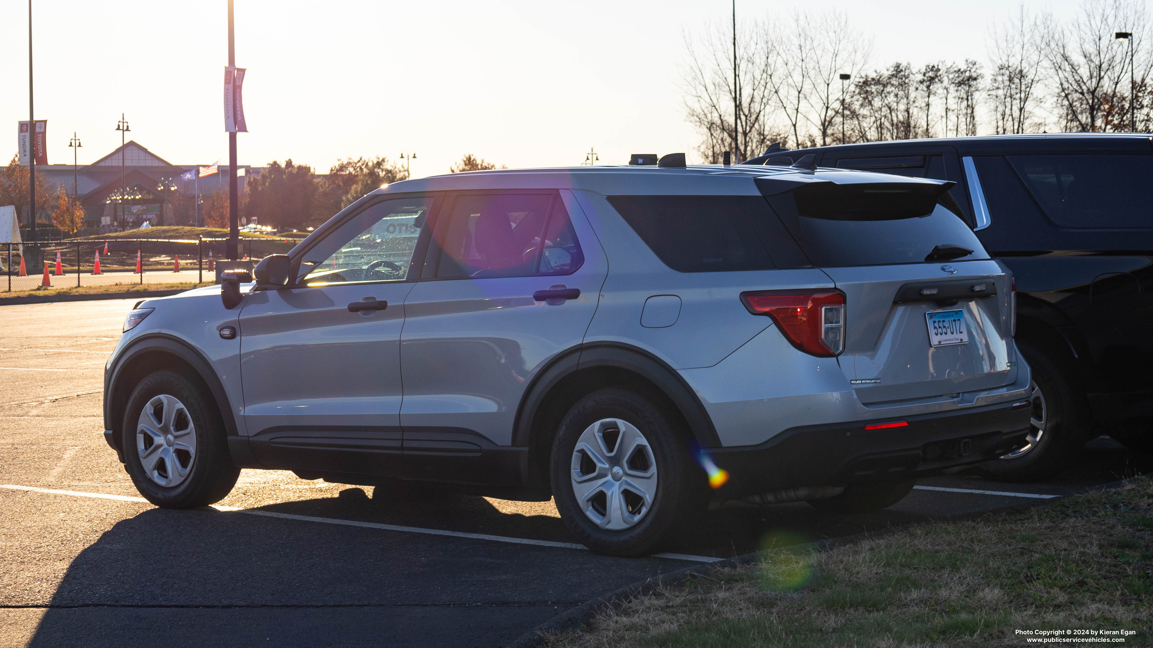 A photo  of Connecticut State Police
            Cruiser 555, a 2021-2022 Ford Police Interceptor Utility             taken by Kieran Egan