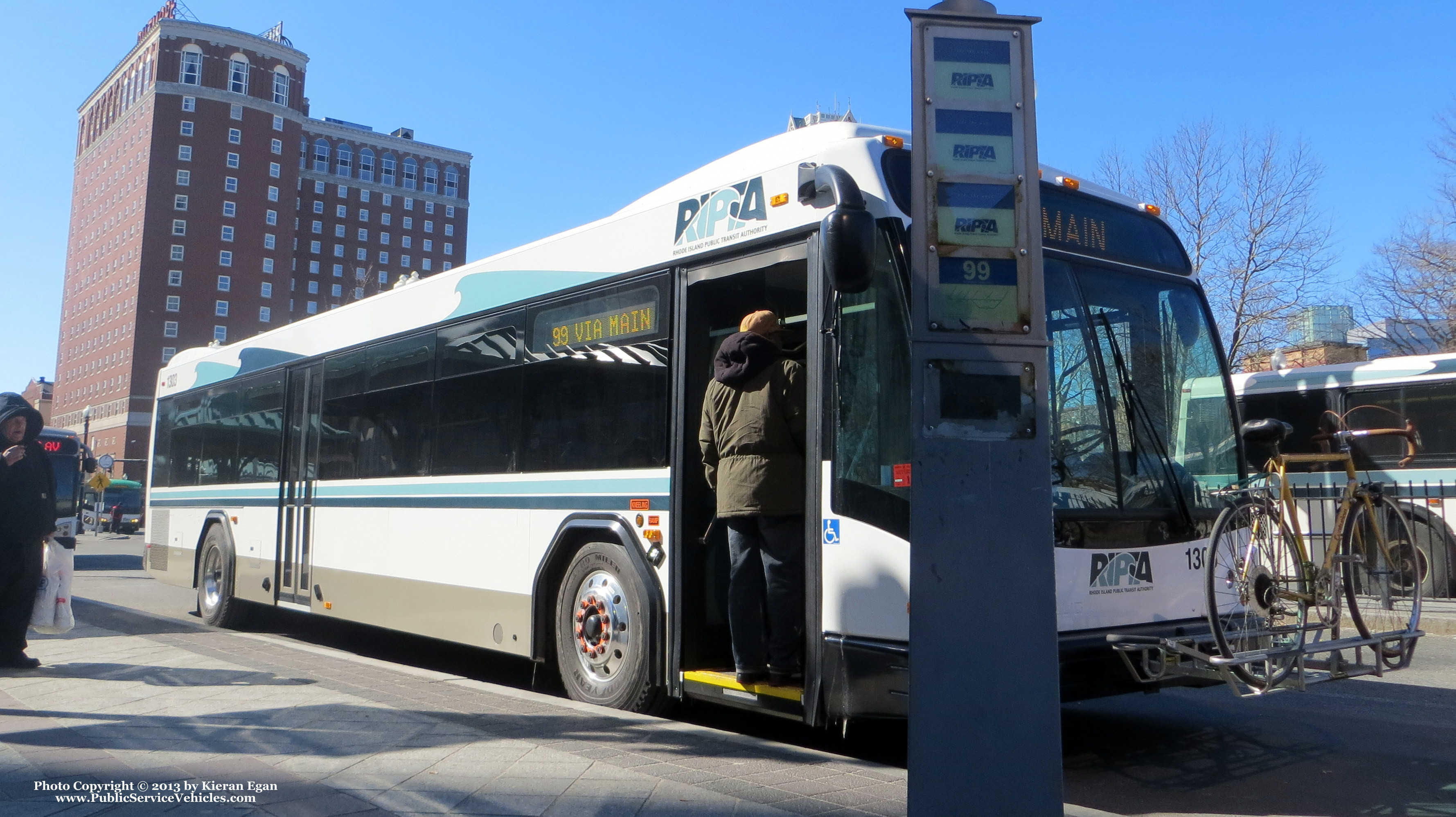A photo  of Rhode Island Public Transit Authority
            Bus 1303, a 2013 Gillig BRT             taken by Kieran Egan