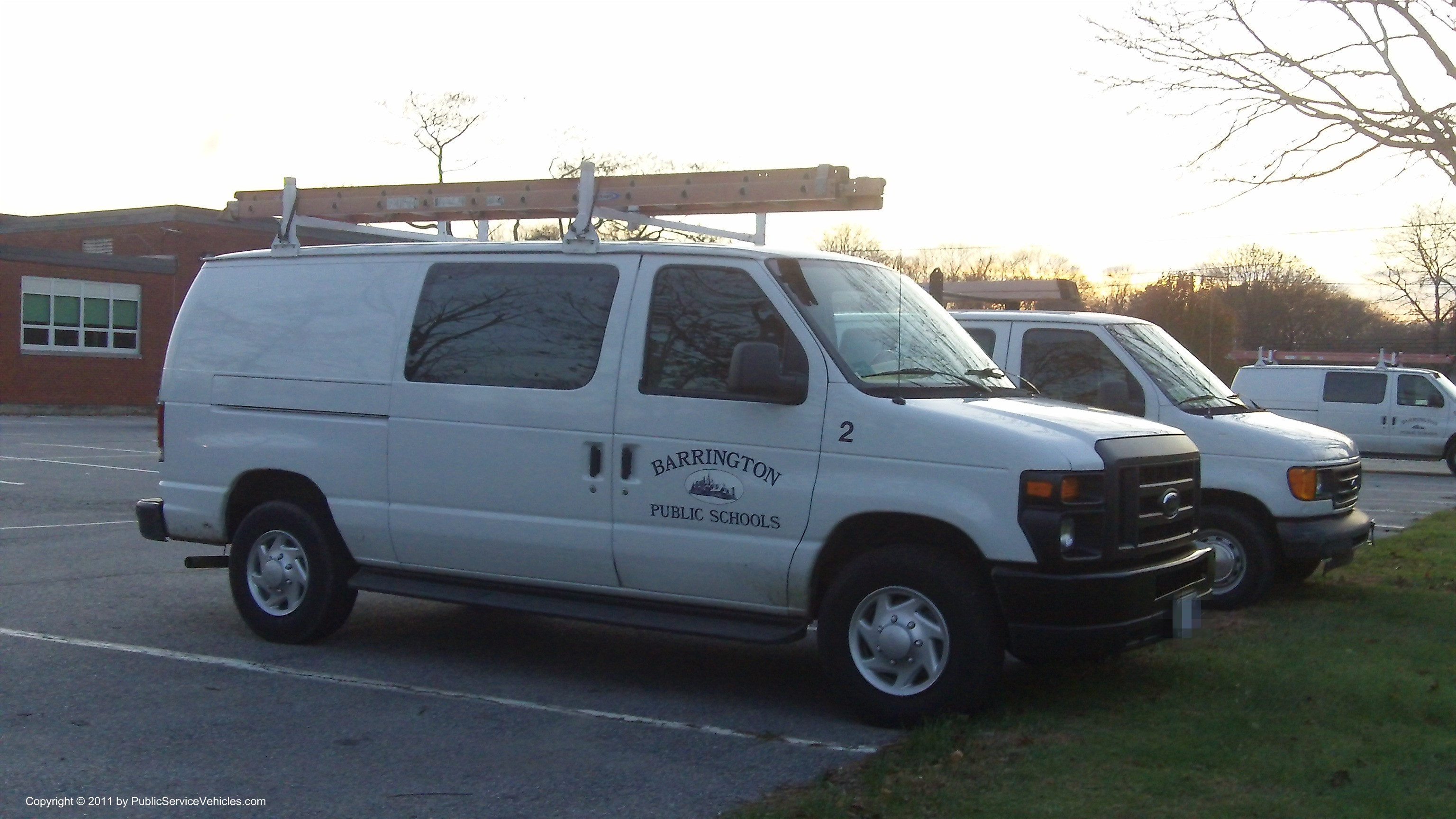 A photo  of Barrington Public Schools
            Van 2, a 2007-2011 Ford E-Series             taken by Kieran Egan