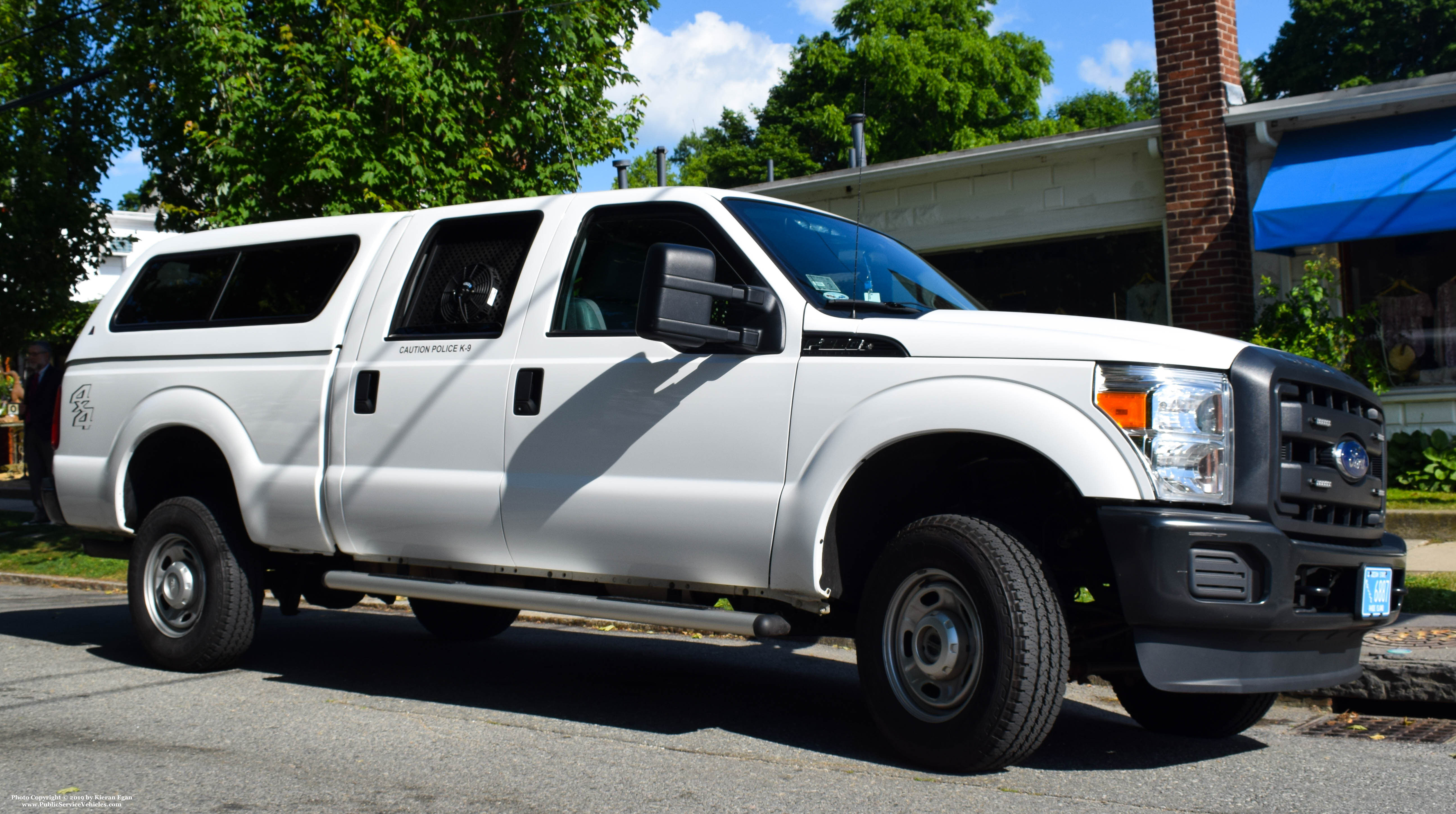 A photo  of Rhode Island Airport Police
            Cruiser 6887, a 2011-2015 Ford F-250 Crew Cab             taken by Kieran Egan