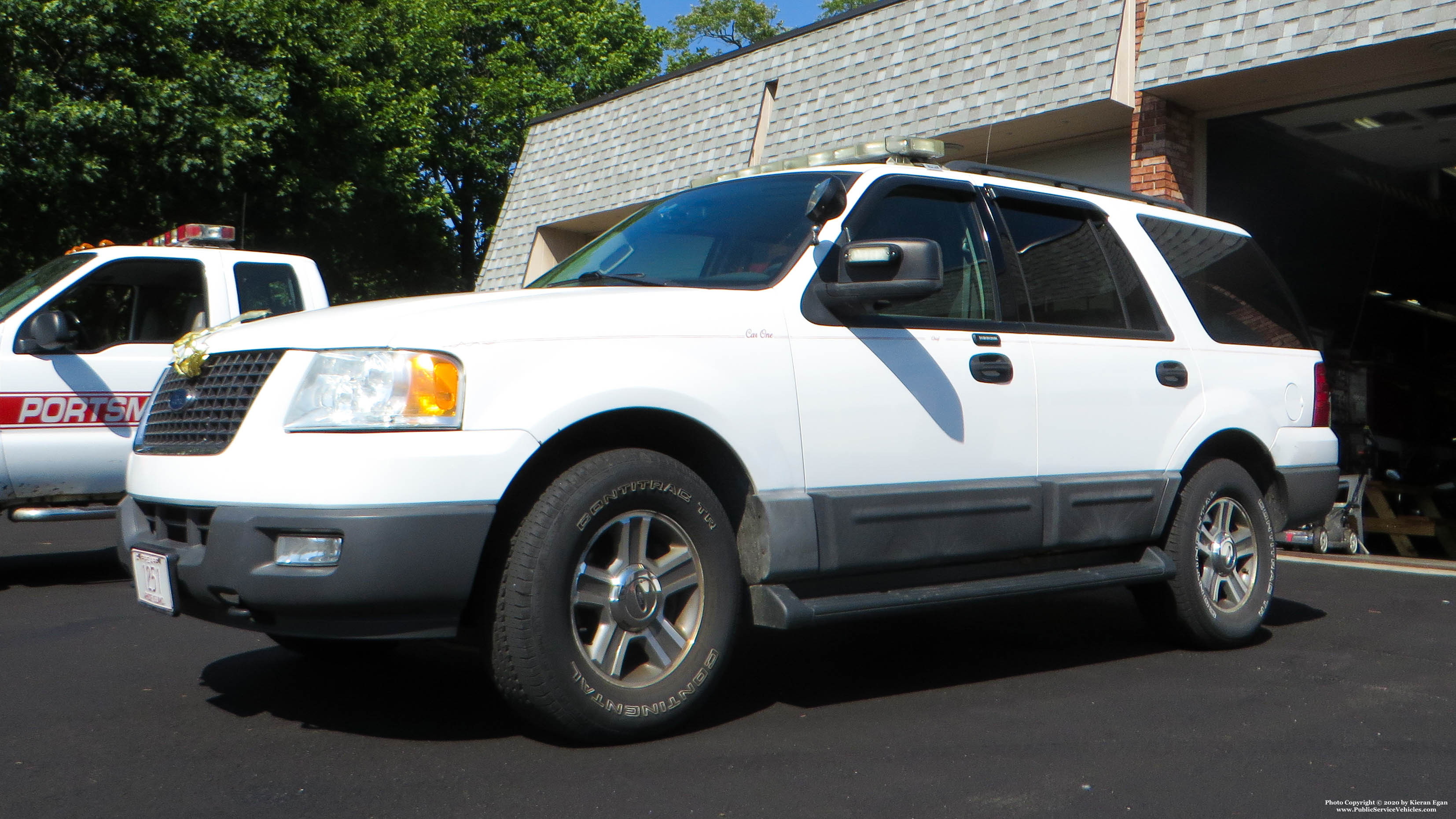 A photo  of Portsmouth Fire
            Car 1, a 2003-2006 Ford Expedition             taken by Kieran Egan