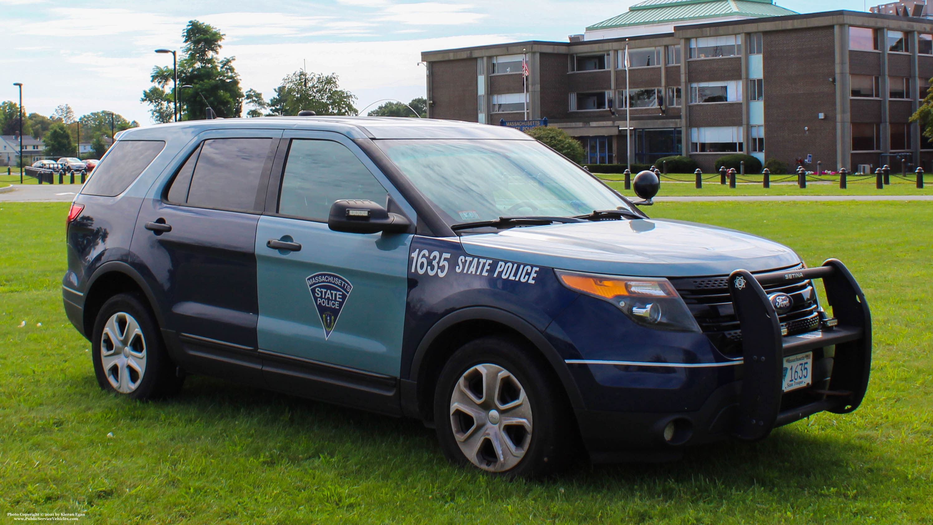 A photo  of Massachusetts State Police
            Cruiser 1635, a 2013 Ford Police Interceptor Utility             taken by Kieran Egan